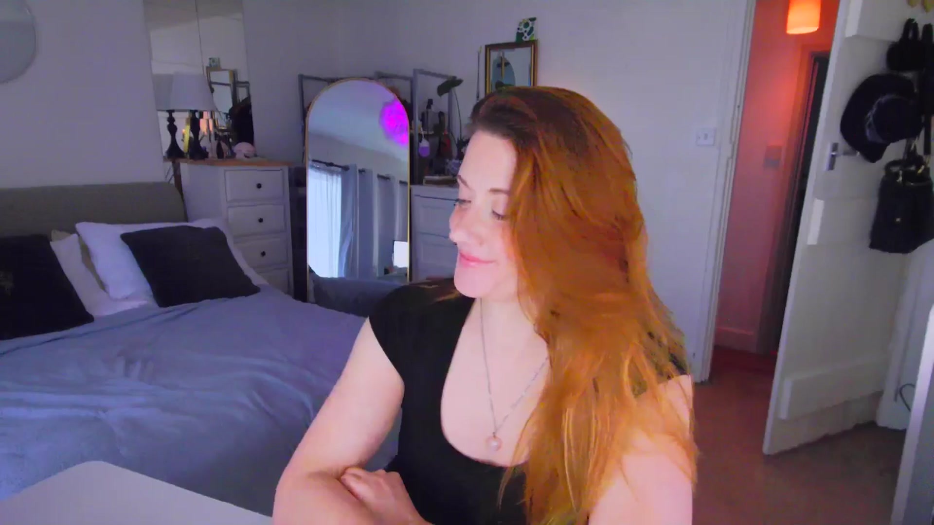 Gallery image thumbnail from xDaisyx's myfreecams stream on, 01/22/2026, 16:03 image 5 of 20