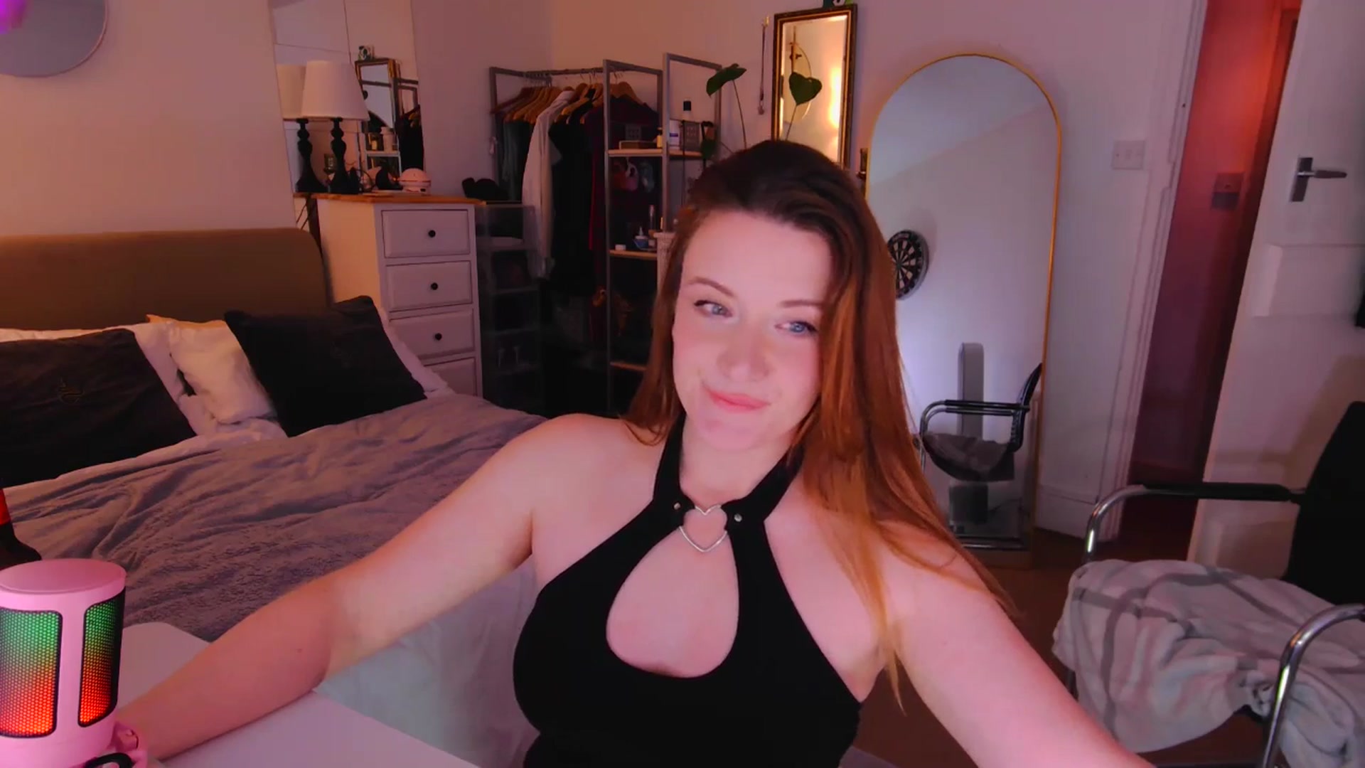 Gallery image thumbnail from xDaisyx's myfreecams stream on, 01/23/2026, 23:34 image 9 of 20