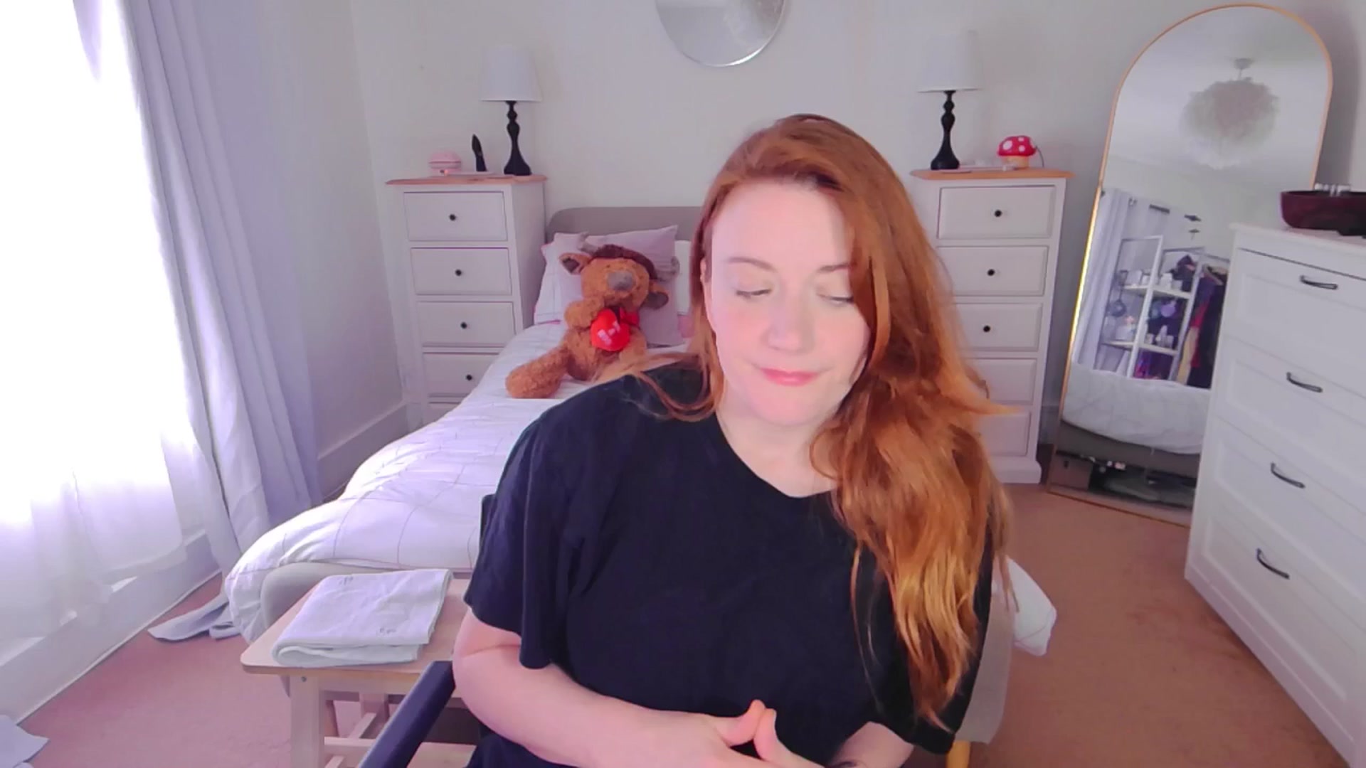 Gallery image thumbnail from xDaisyx's myfreecams stream on, 02/26/2026, 14:24 image 14 of 20