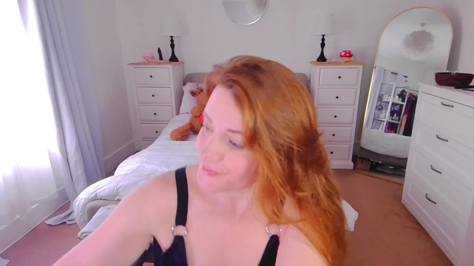 Gallery image thumbnail from xDaisyx's myfreecams stream on, 02/26/2026, 15:41 image 15 of 20