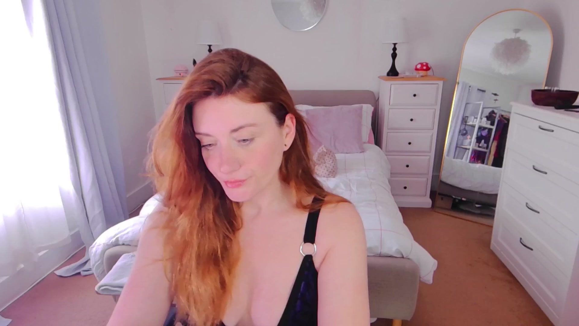 Gallery image thumbnail from xDaisyx's myfreecams stream on, 02/26/2026, 15:41 image 12 of 20