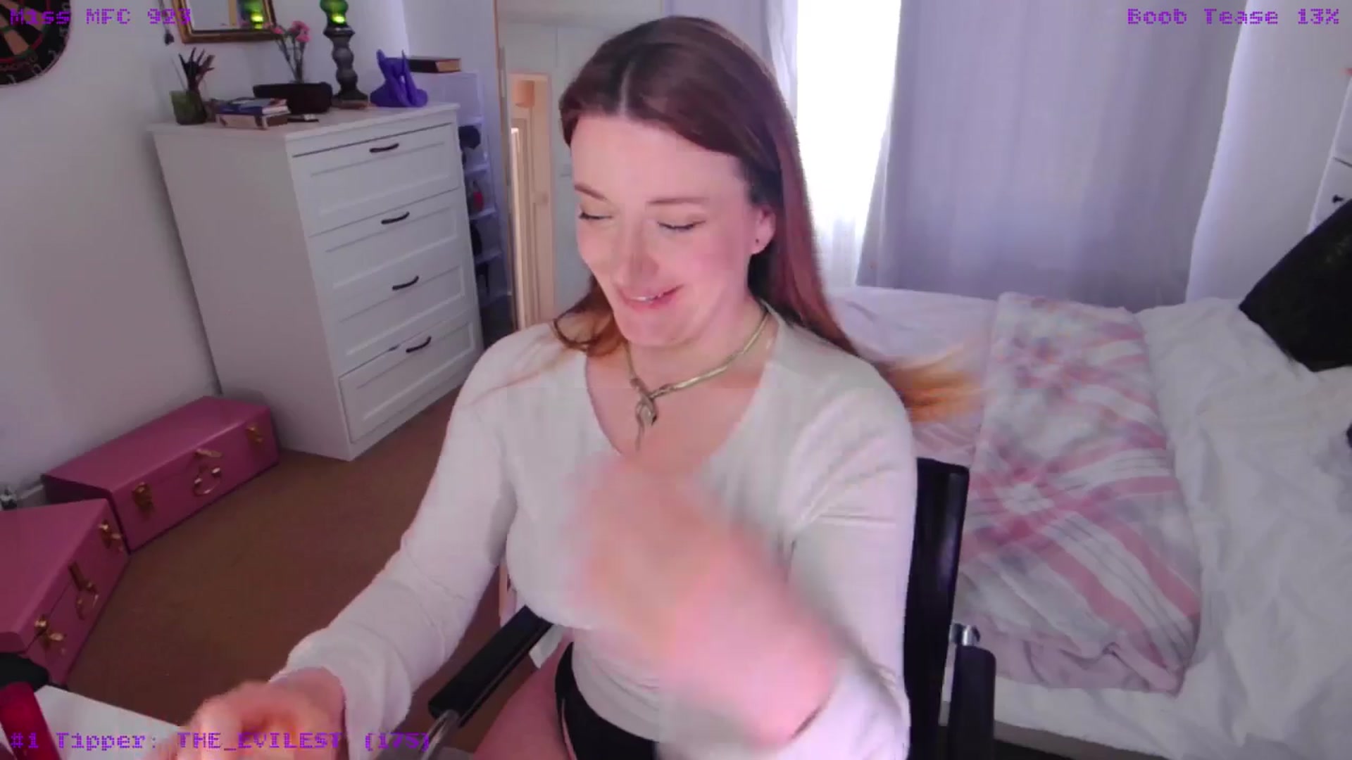 Gallery image thumbnail from xDaisyx's myfreecams stream on, 04/02/2026, 15:37 image 13 of 20