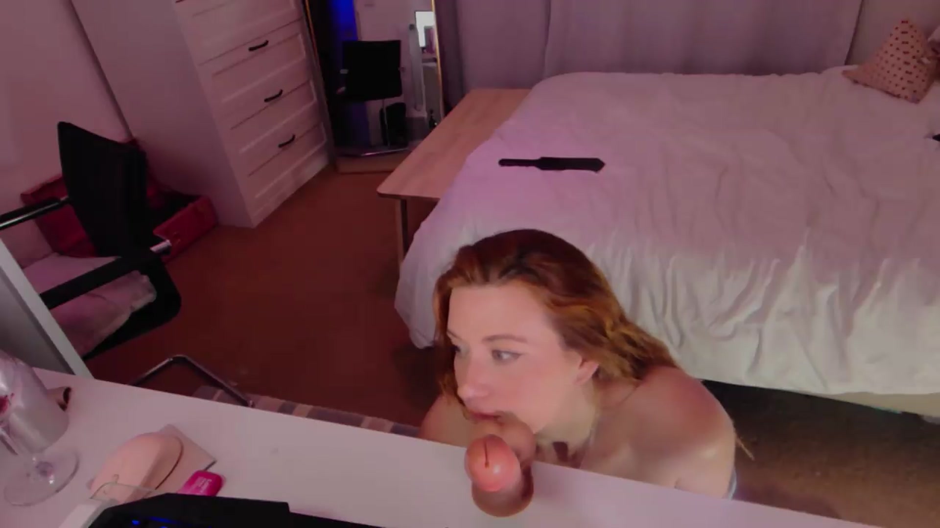 Gallery image thumbnail from xDaisyx's myfreecams stream on, 05/09/2026, 02:18 image 9 of 20