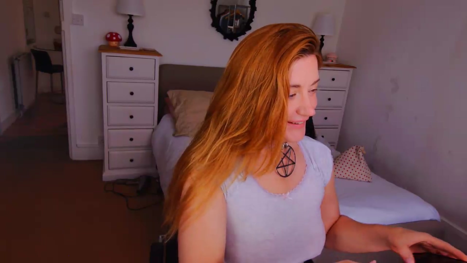 Gallery image thumbnail from xDaisyx's myfreecams stream on, 06/15/2026, 13:58 image 11 of 20