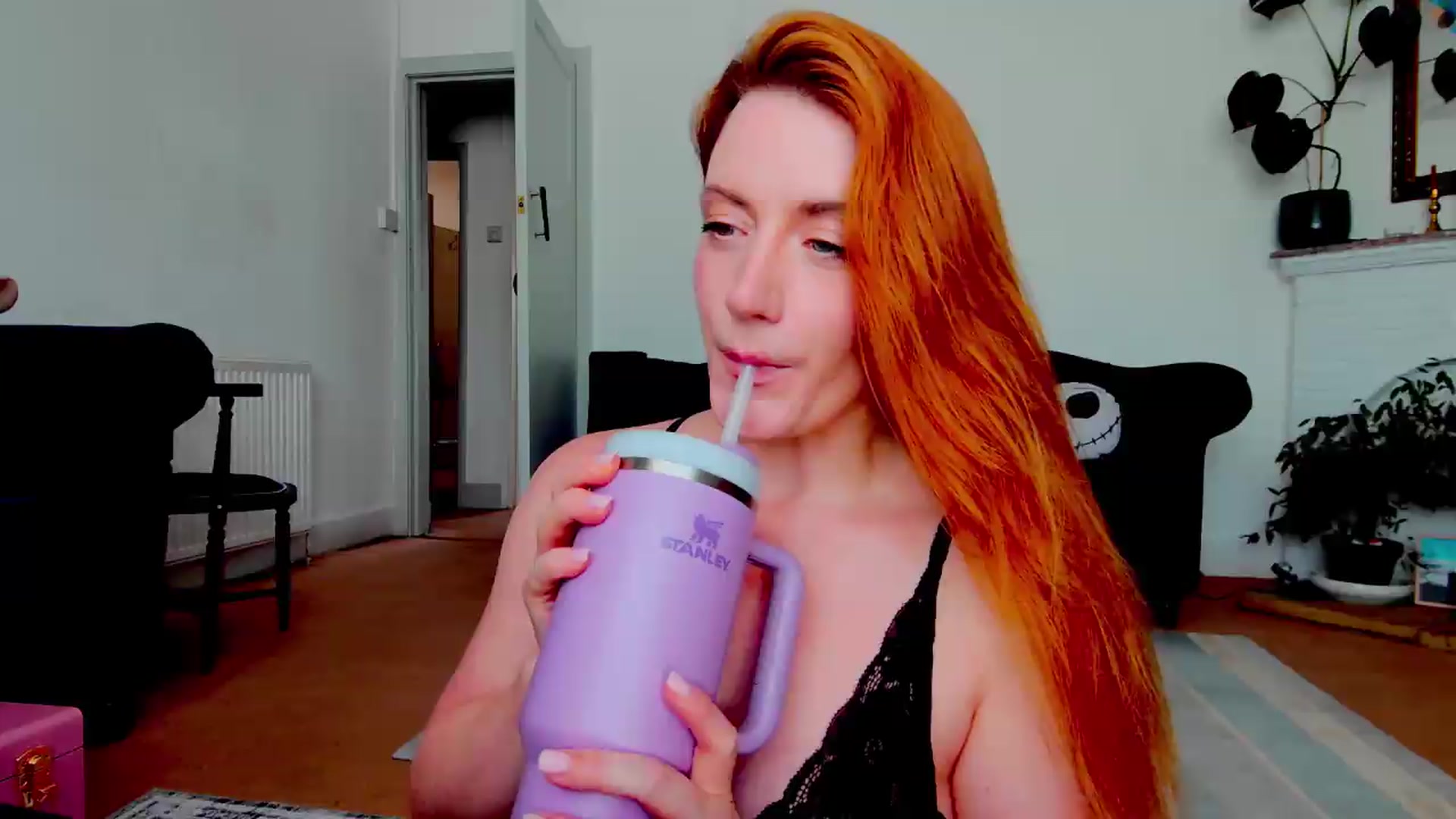 Gallery image thumbnail from xDaisyx's myfreecams stream on, 06/22/2026, 14:09 image 1 of 20