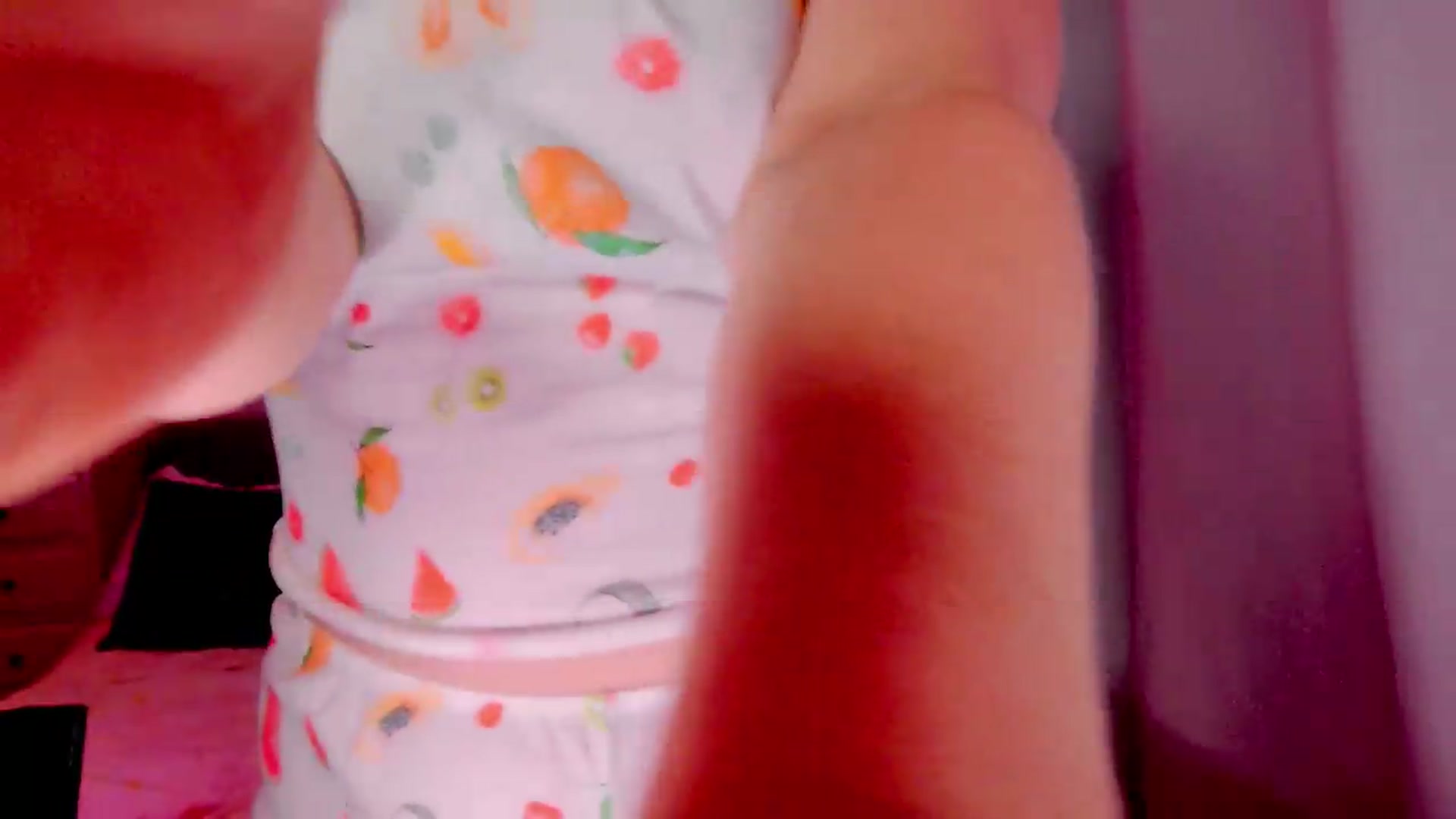 Gallery image thumbnail from xDaisyx's myfreecams stream on, 07/17/2026, 24:32 image 11 of 20