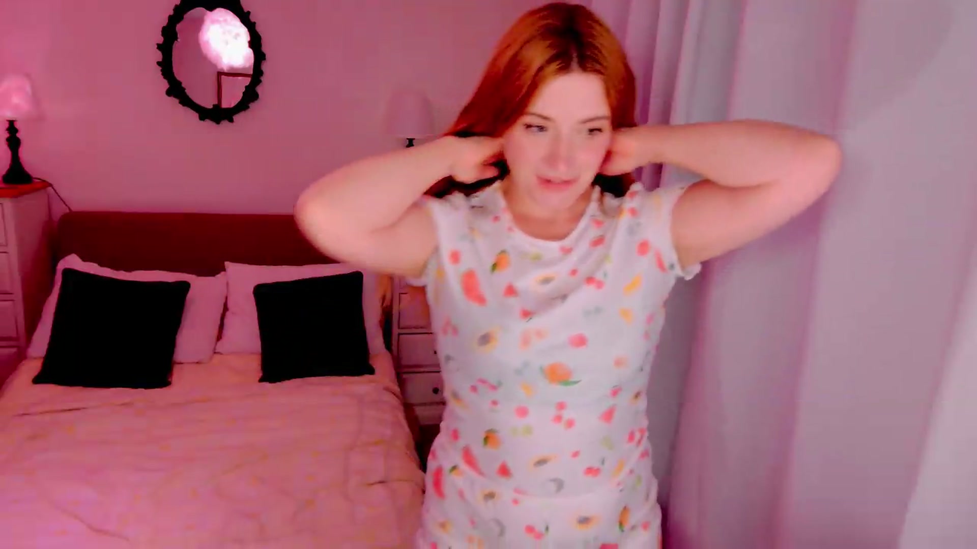 Gallery image thumbnail from xDaisyx's myfreecams stream on, 07/17/2026, 24:32 image 2 of 20