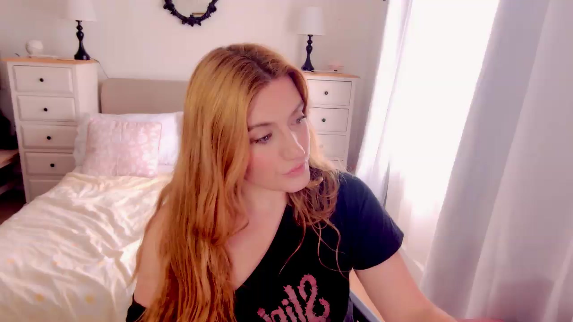 Gallery image thumbnail from xDaisyx's myfreecams stream on, 07/23/2026, 12:58 image 9 of 20