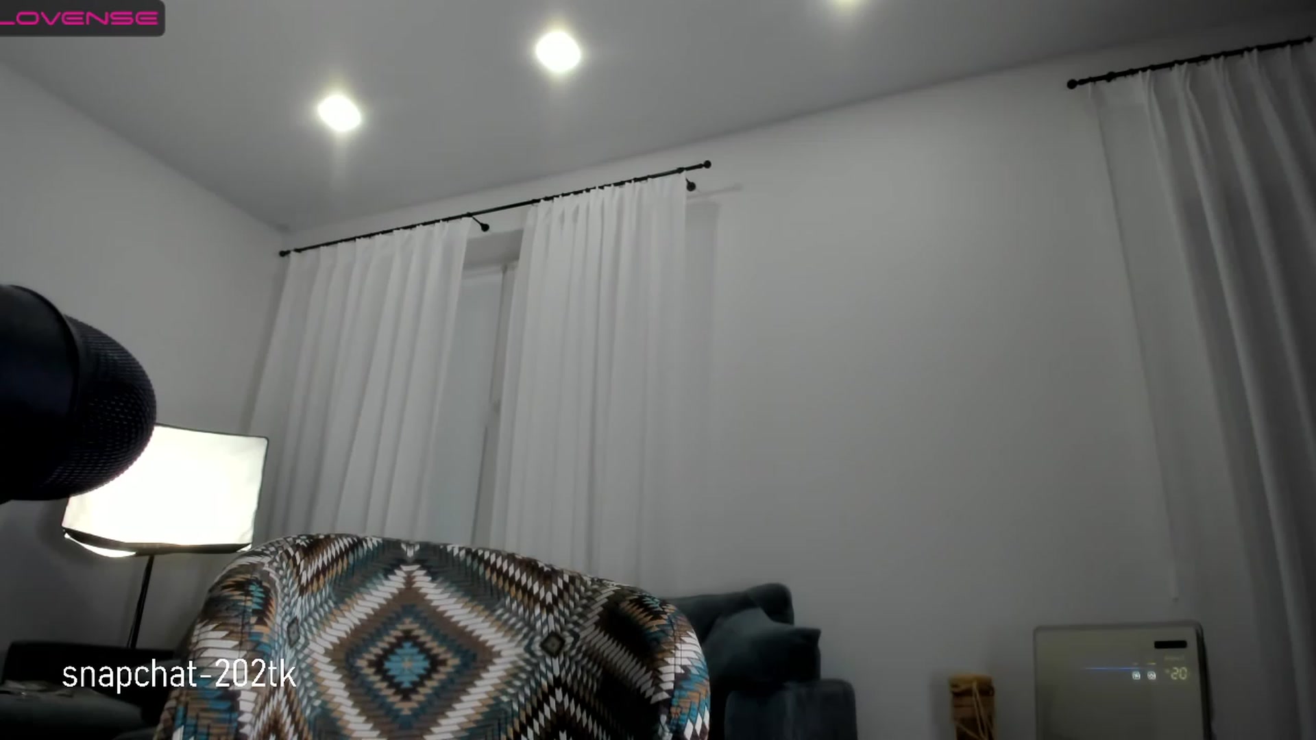 Gallery image thumbnail from xHobbyx's myfreecams stream on, 12/12/2022, 21:32 image 1 of 20