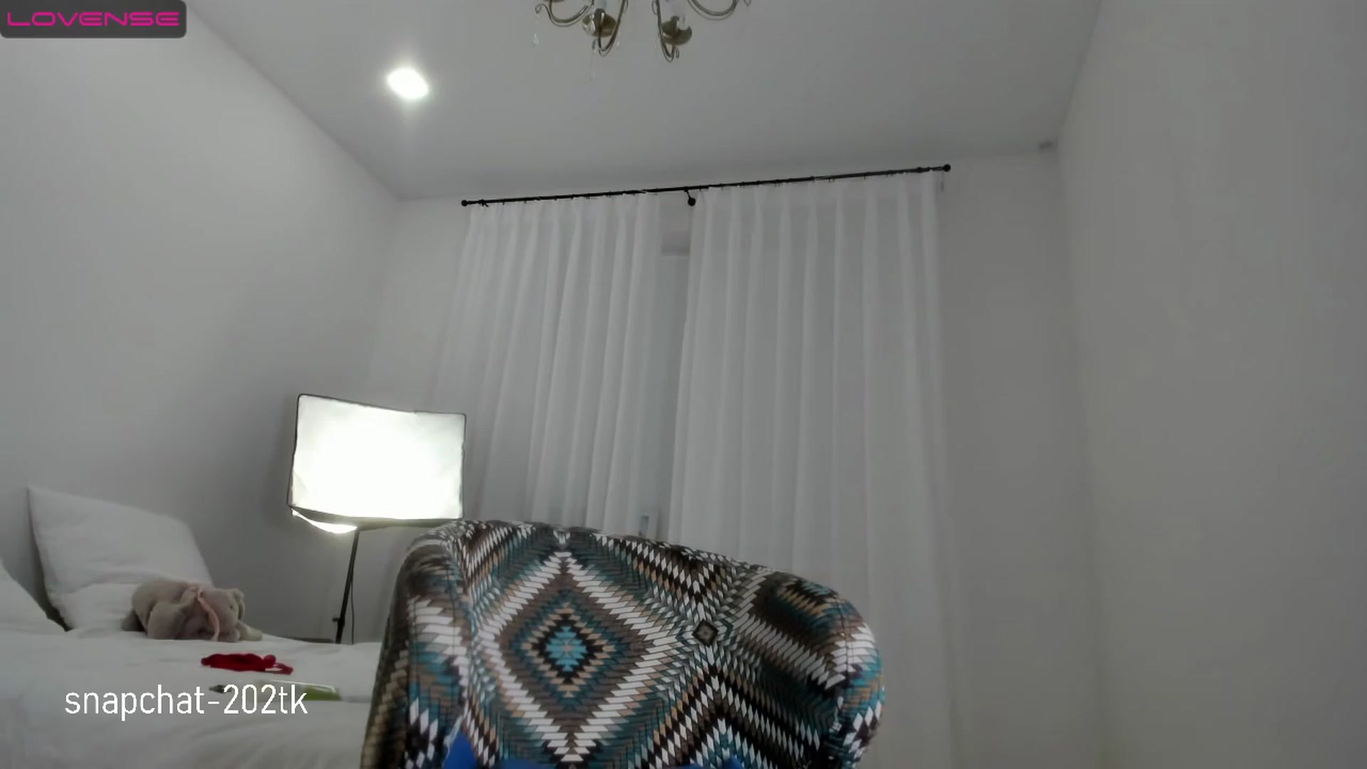 Gallery image thumbnail from xHobbyx's myfreecams stream on, 01/05/2023, 21:43 image 5 of 20
