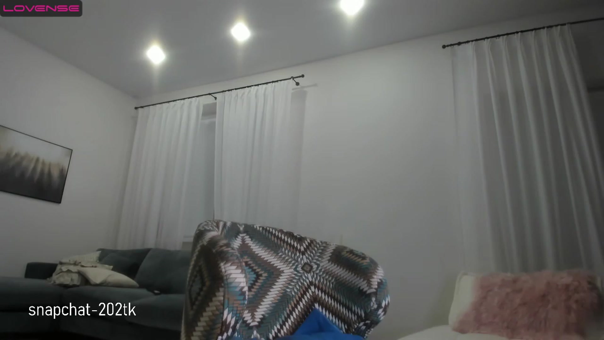 Gallery image thumbnail from xHobbyx's myfreecams stream on, 02/04/2023, 15:24 image 10 of 20
