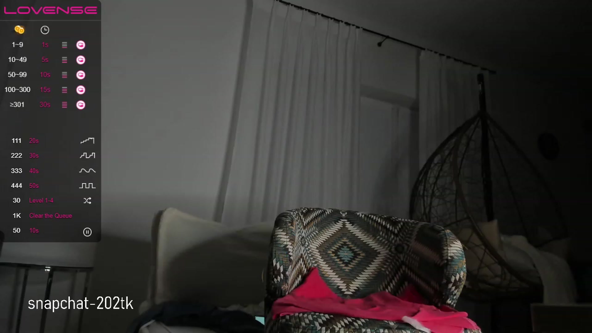 Gallery image thumbnail from xHobbyx's myfreecams stream on, 04/04/2023, 18:32 image 10 of 20