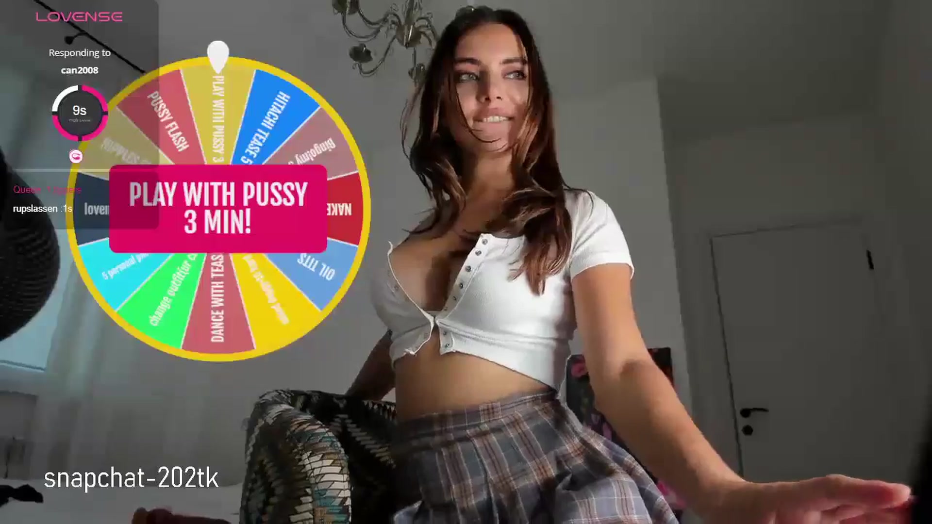 Gallery image thumbnail from xHobbyx's myfreecams stream on, 06/04/2024, 16:44 image 11 of 20