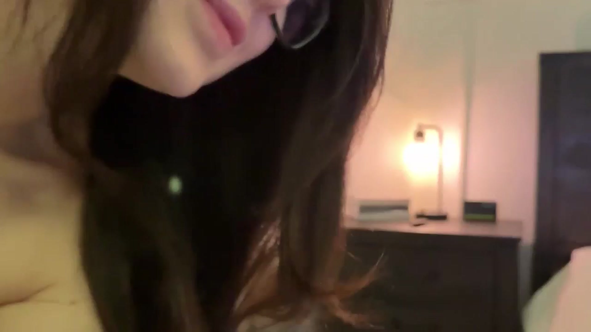 Gallery image thumbnail from xKyleighx's myfreecams stream on, 03/02/2025, 04:19 image 1 of 20
