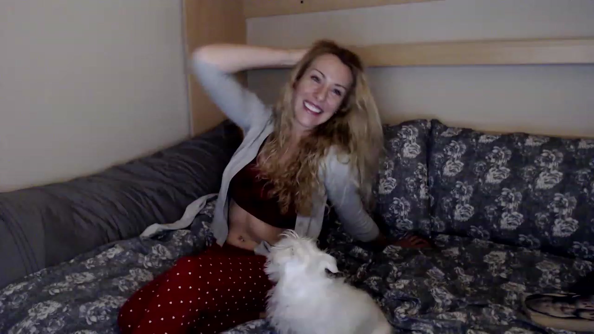 Gallery image thumbnail from xMissBliss's myfreecams stream on, 01/12/2023, 02:11 image 5 of 20