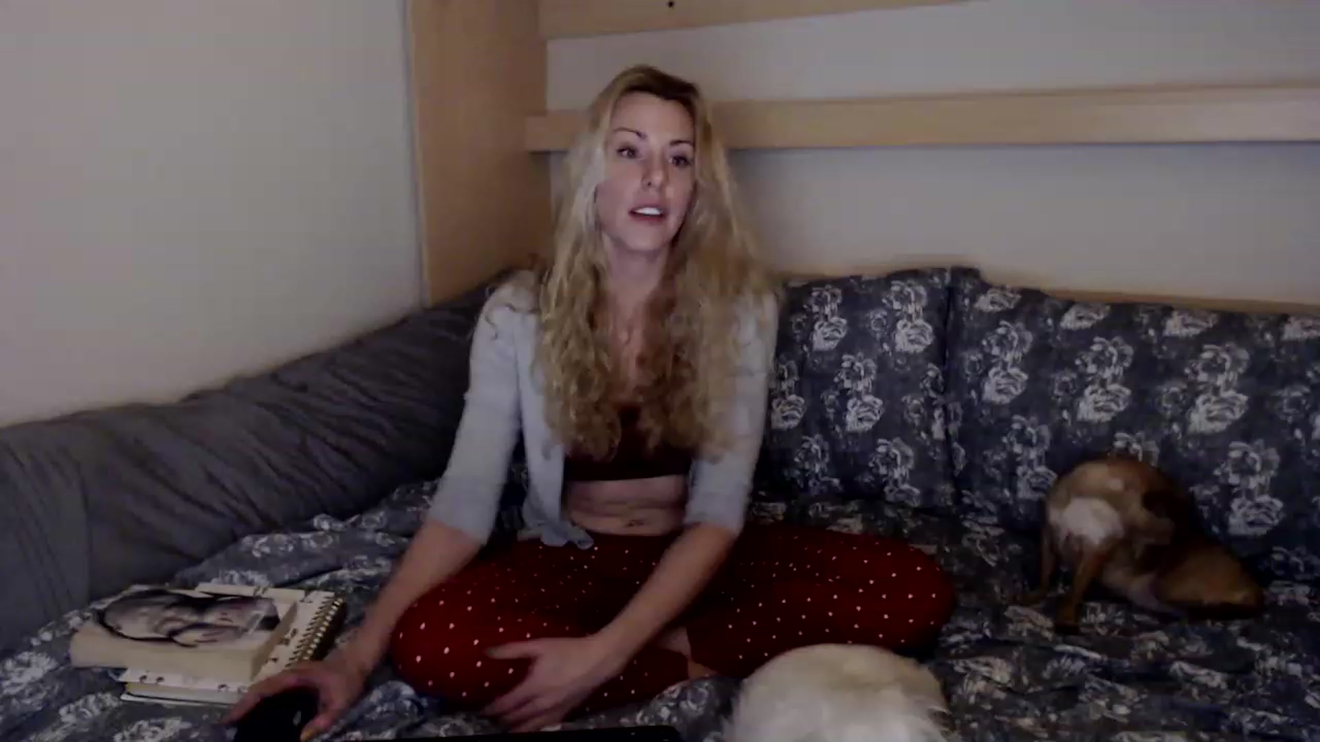 Gallery image thumbnail from xMissBliss's myfreecams stream on, 01/12/2023, 02:11 image 10 of 20