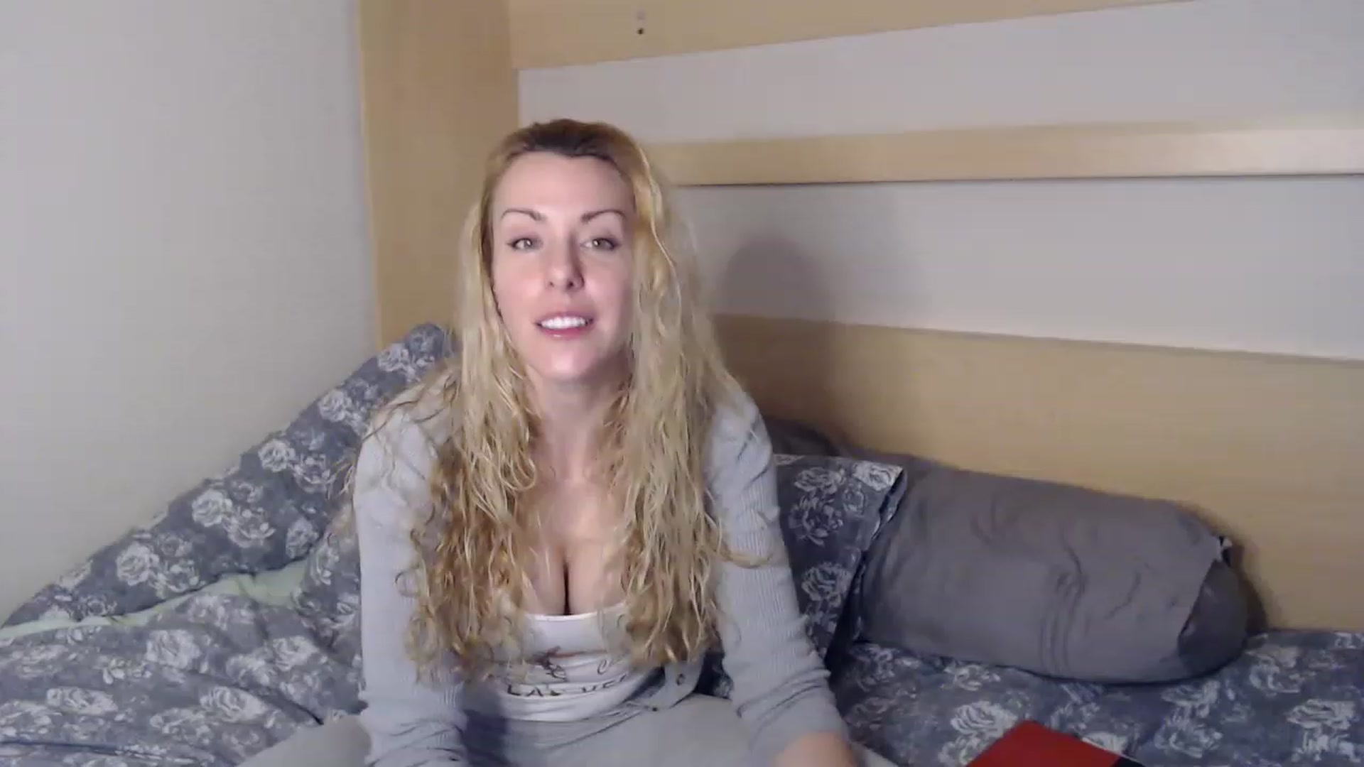Gallery image thumbnail from xMissBliss's myfreecams stream on, 02/14/2023, 02:10 image 1 of 20