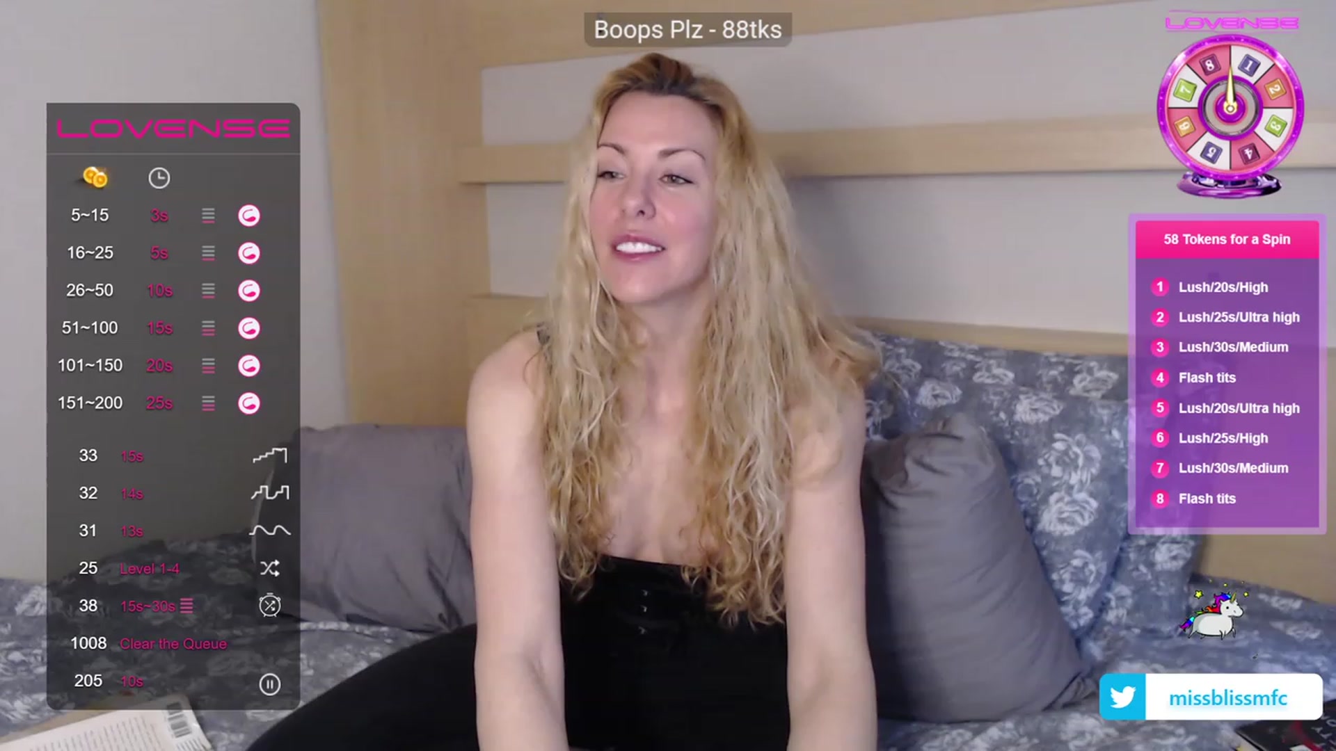 Gallery image thumbnail from xMissBliss's myfreecams stream on, 03/31/2023, 23:38 image 4 of 20