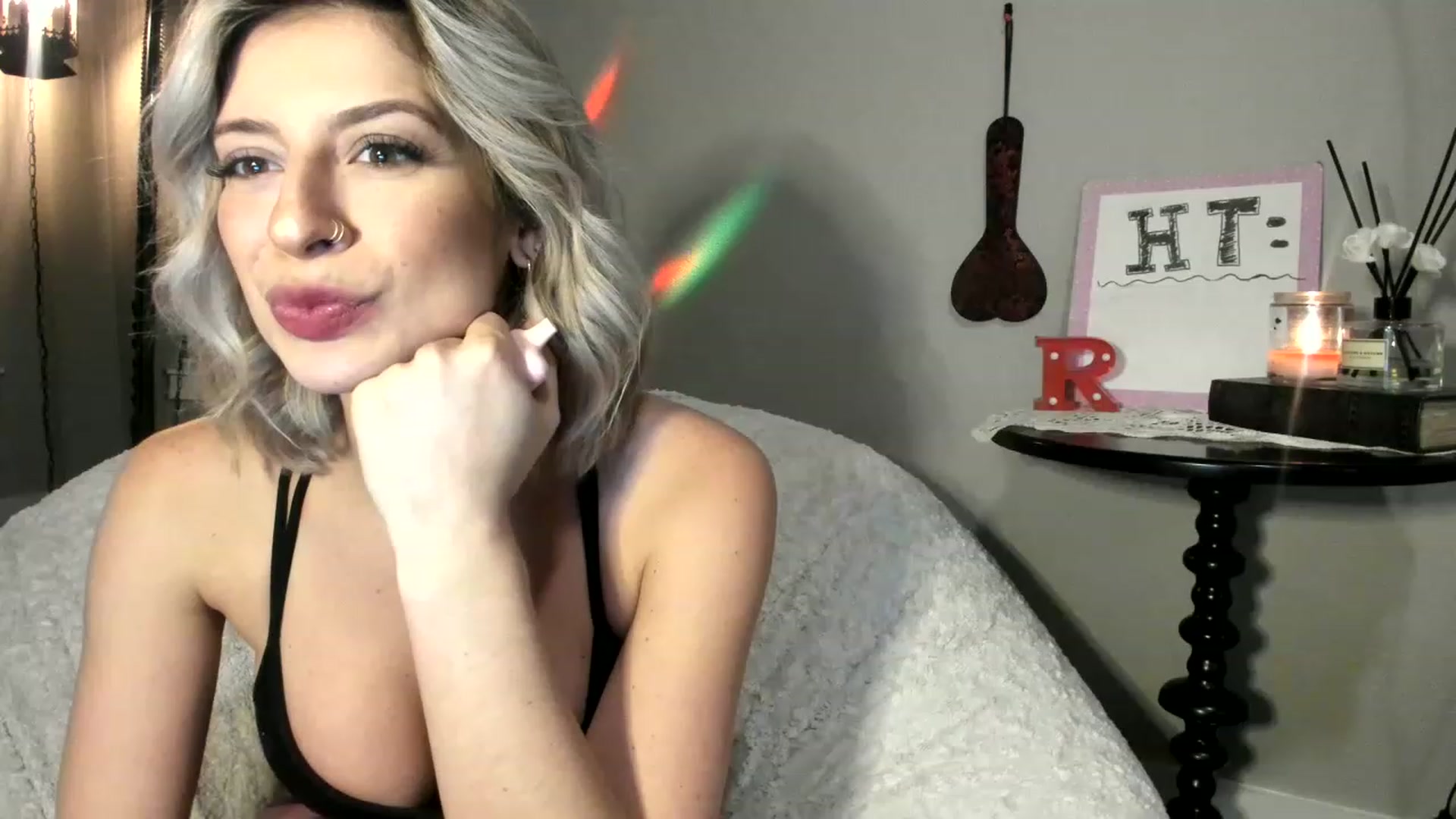 Gallery image thumbnail from xRosePetalsx's myfreecams stream on, 04/30/2023, 06:44 image 8 of 20
