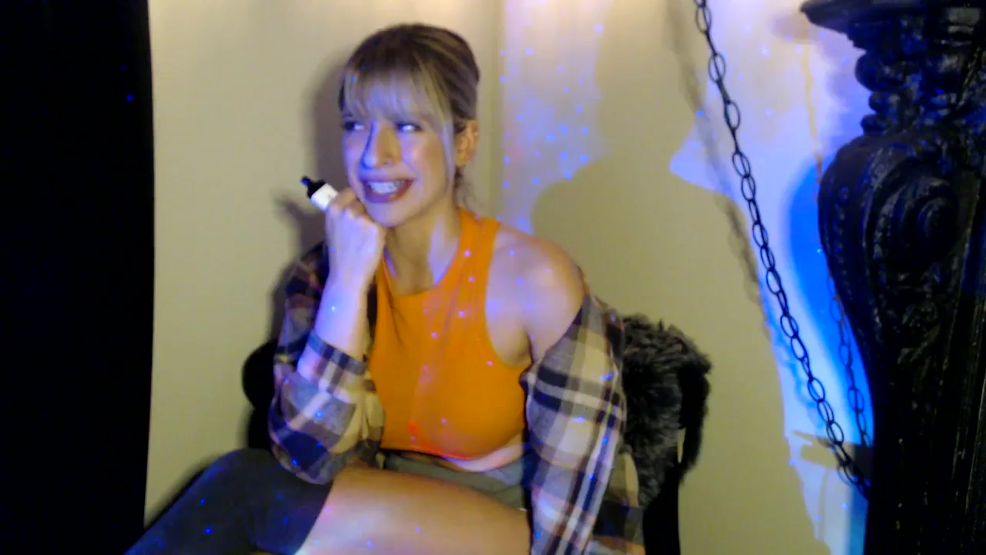 Gallery image thumbnail from xRosePetalsx's myfreecams stream on, 11/22/2023, 06:33 image 6 of 20