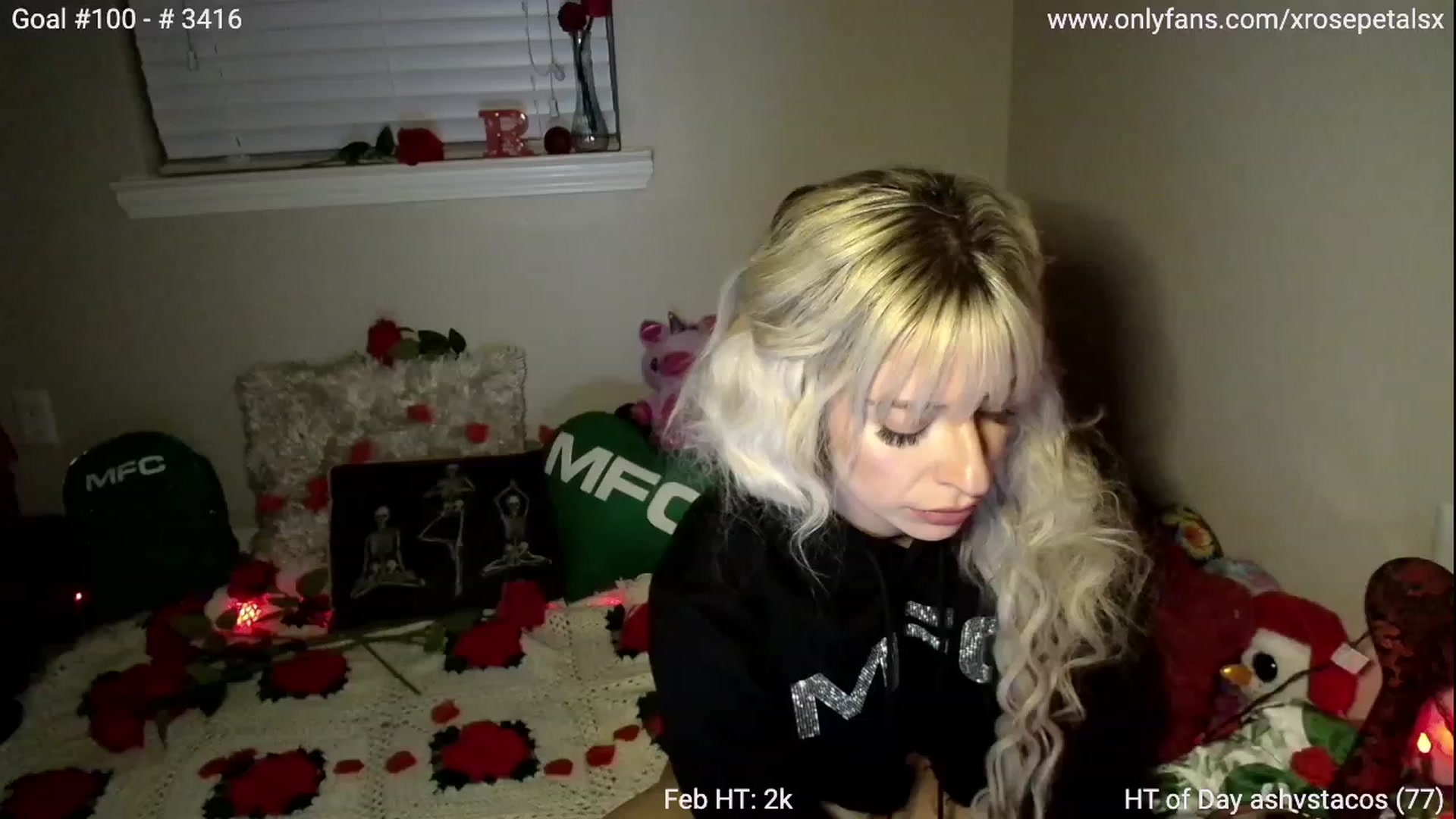 Gallery image thumbnail from xRosePetalsx's myfreecams stream on, 02/19/2024, 09:31 image 12 of 20