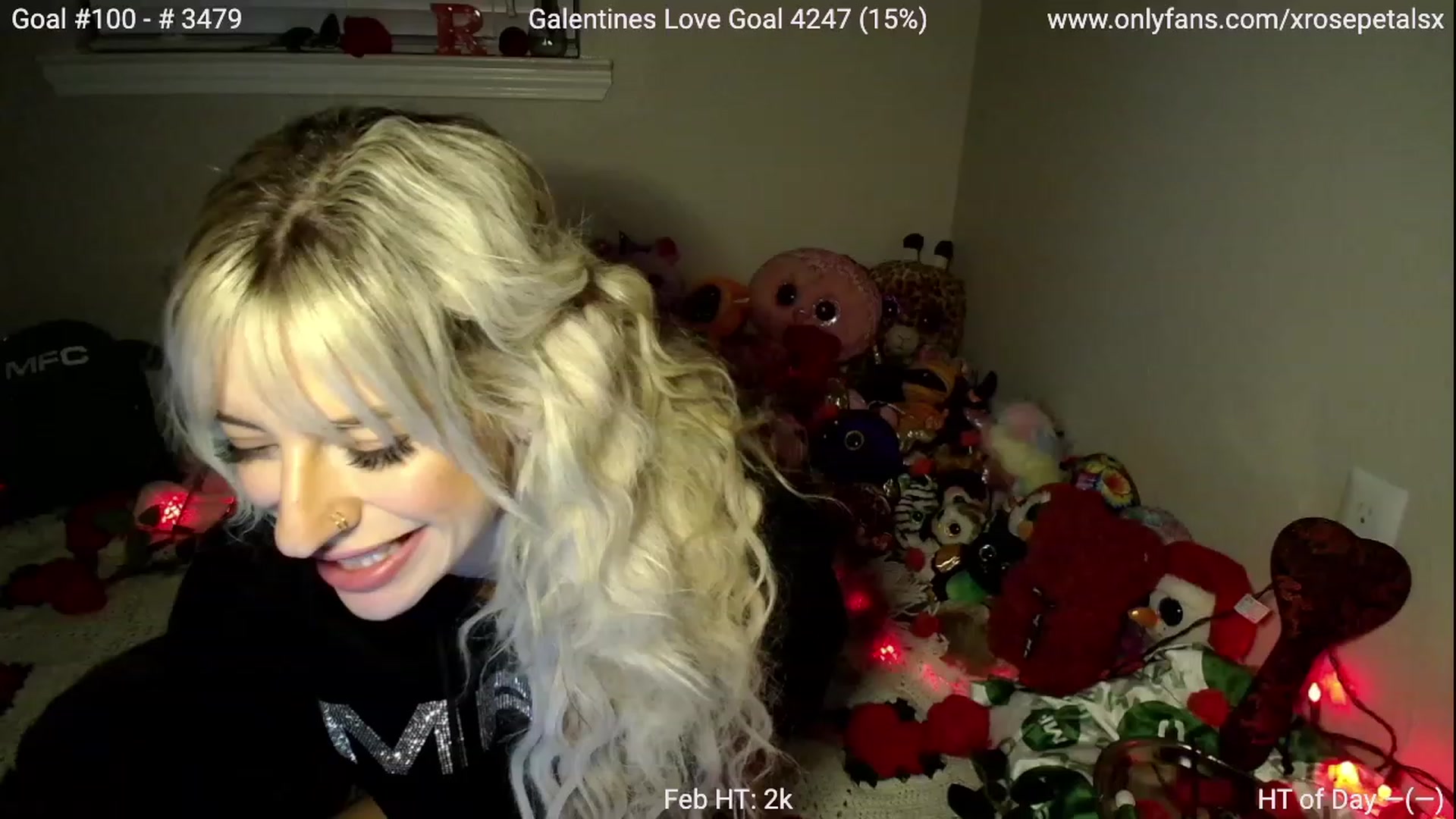 Gallery image thumbnail from xRosePetalsx's myfreecams stream on, 02/19/2024, 09:31 image 3 of 20
