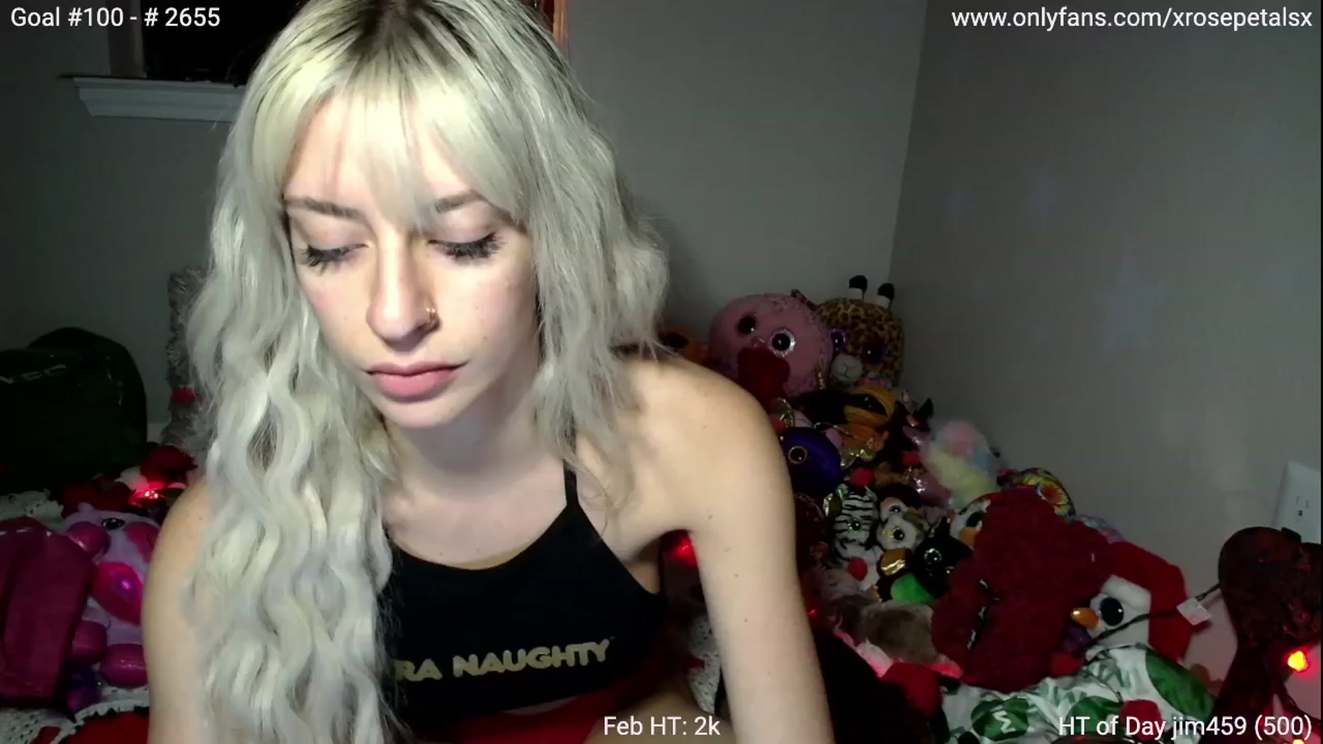 Gallery image thumbnail from xRosePetalsx's myfreecams stream on, 02/20/2024, 08:33 image 2 of 20