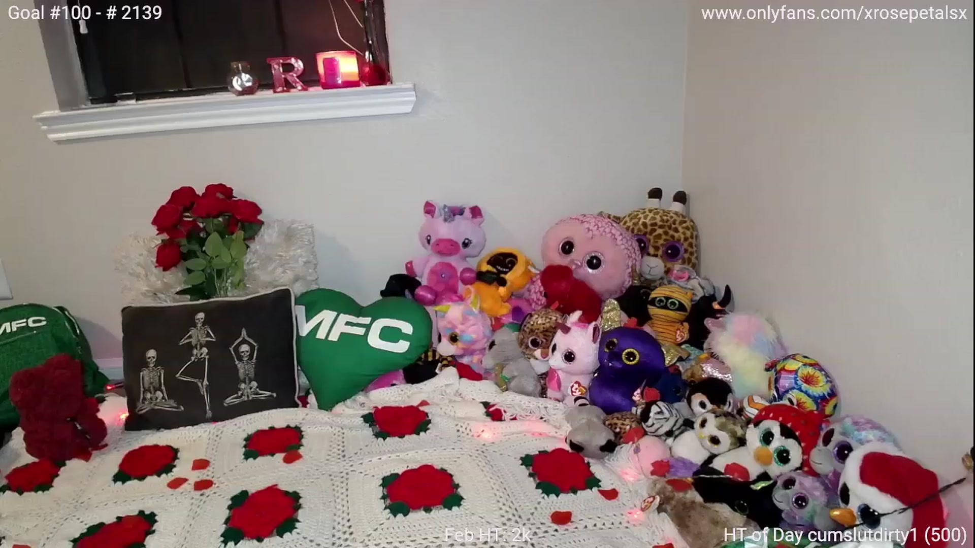 Gallery image thumbnail from xRosePetalsx's myfreecams stream on, 02/23/2024, 11:34 image 17 of 20