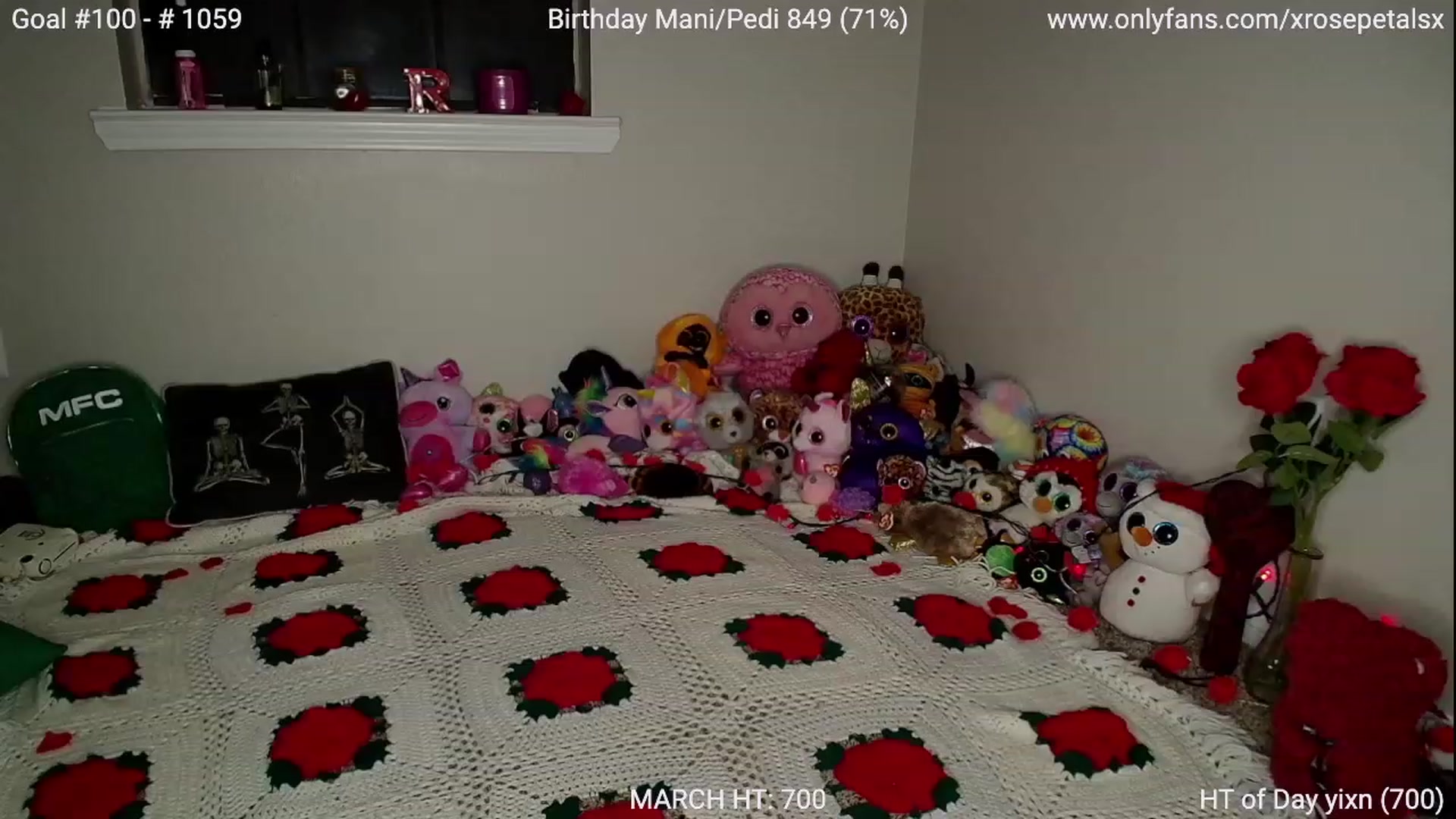 Gallery image thumbnail from xRosePetalsx's myfreecams stream on, 03/02/2024, 08:20 image 17 of 20