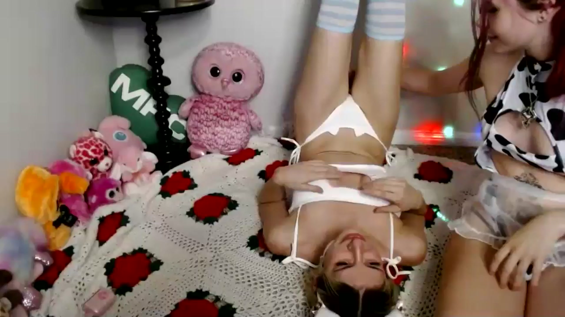 Gallery image thumbnail from xRosePetalsx's myfreecams stream on, 07/08/2024, 06:02 image 16 of 20