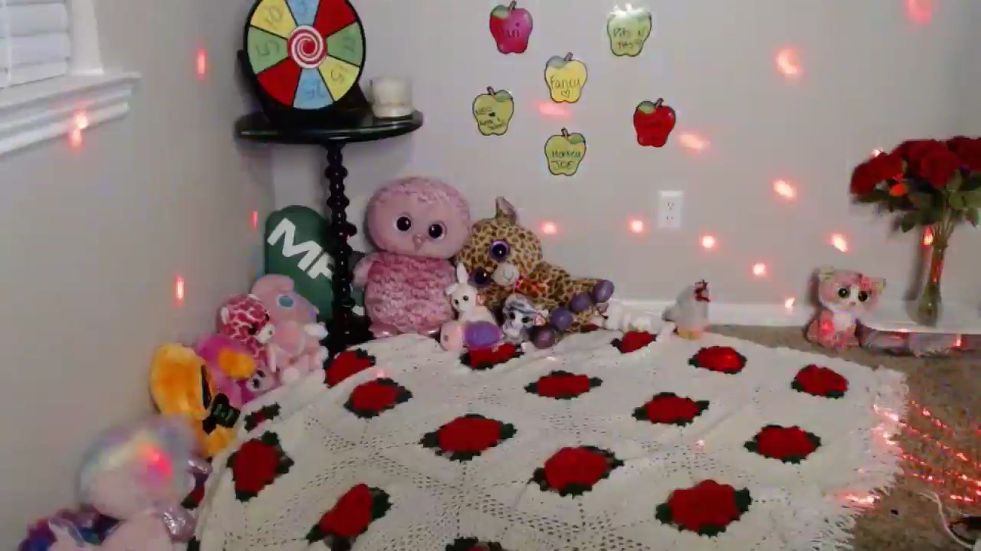 Gallery image thumbnail from xRosePetalsx's myfreecams stream on, 07/14/2024, 08:05 image 20 of 20