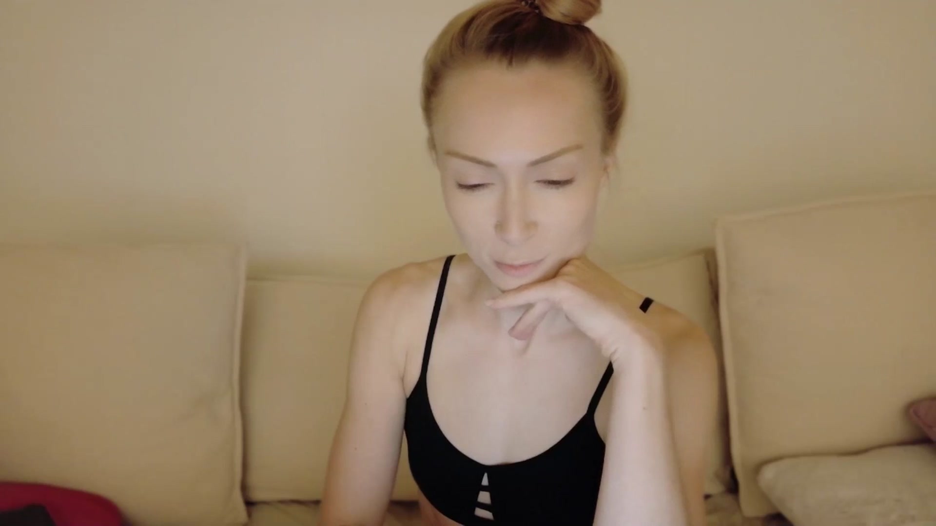 Gallery image thumbnail from xSadiexBlairx's myfreecams stream on, 07/28/2025, 03:10 image 6 of 20