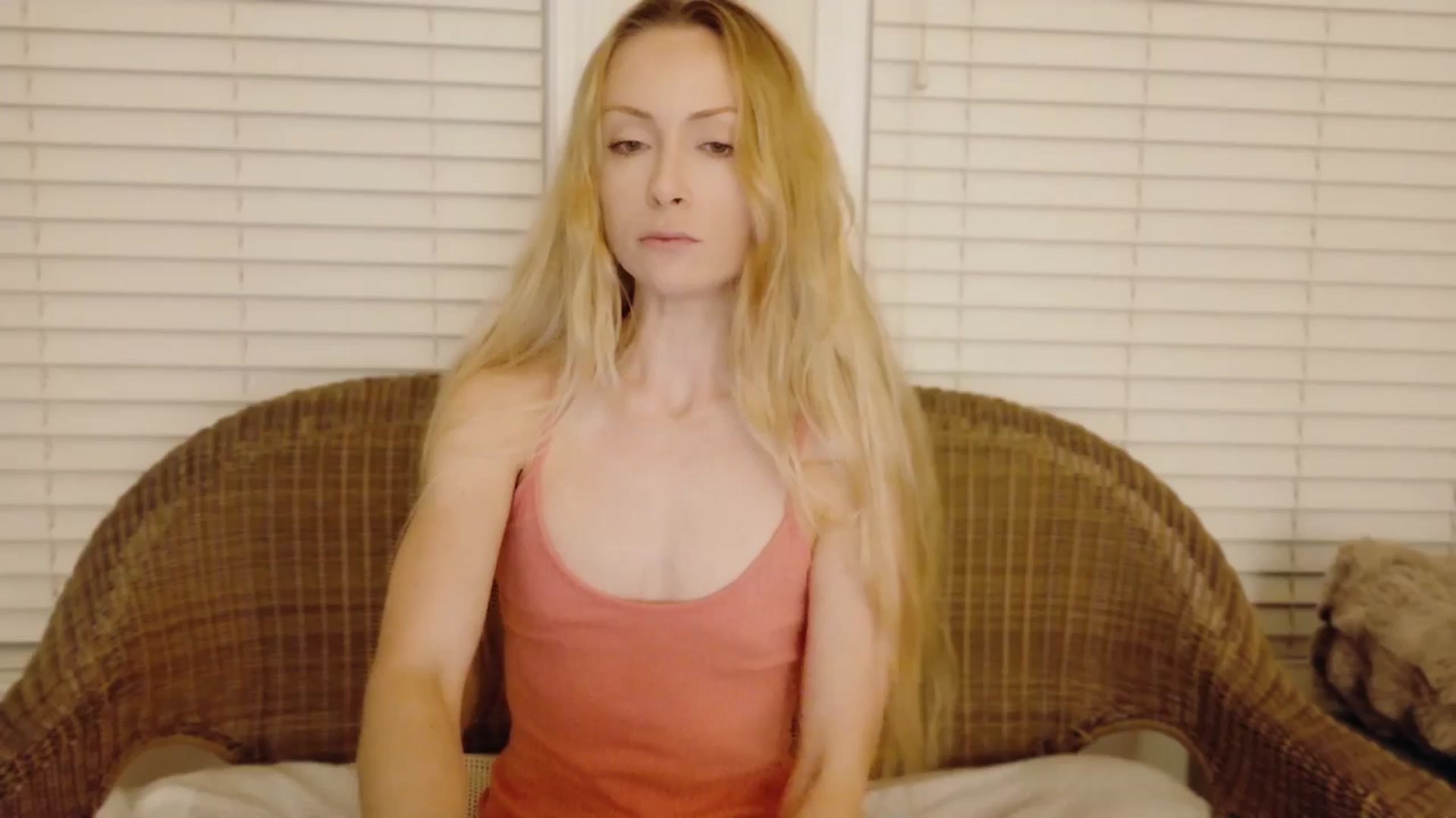 Gallery image thumbnail from xSadiexBlairx's myfreecams stream on, 07/29/2025, 03:15 image 18 of 20