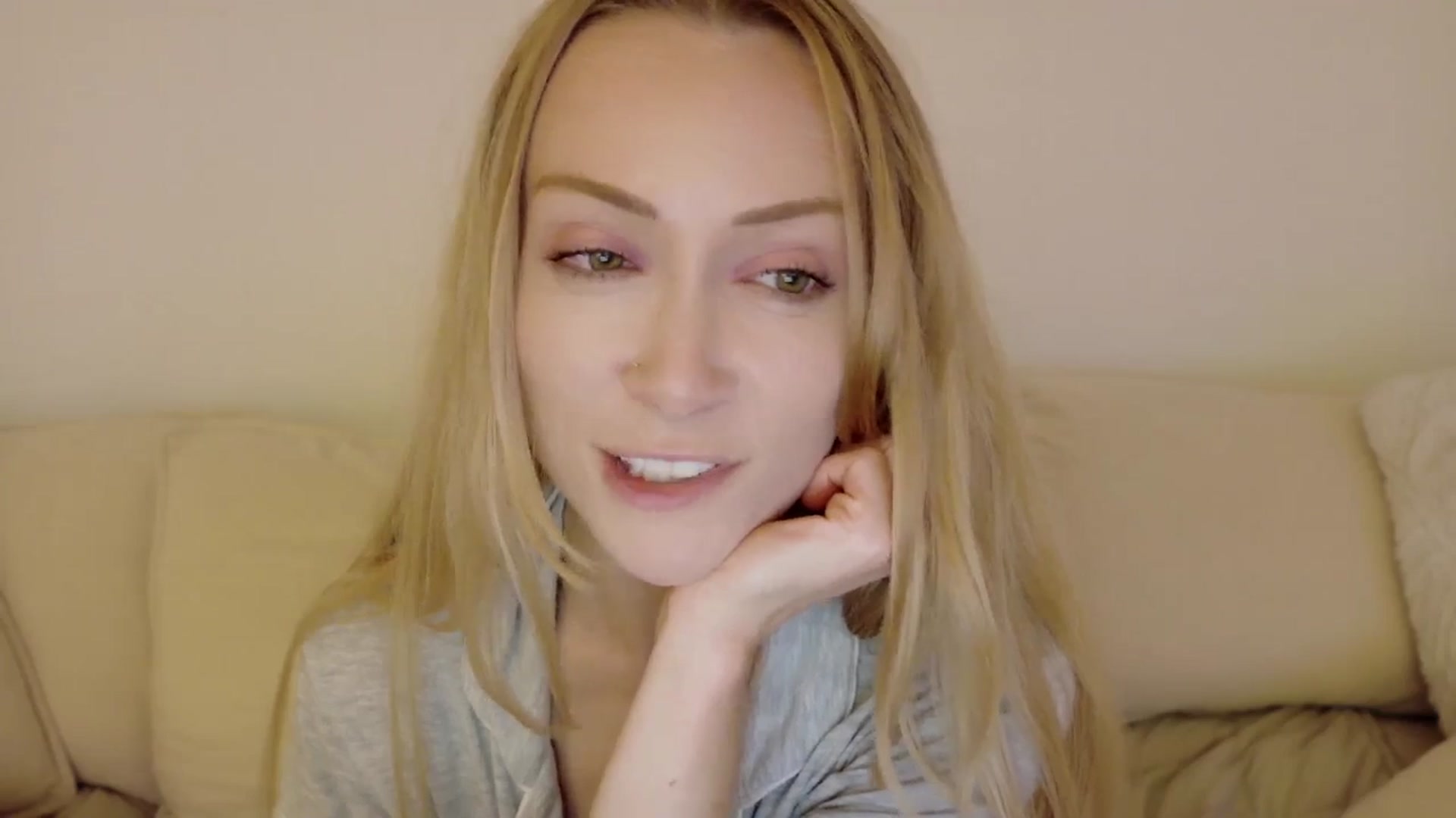 Gallery image thumbnail from xSadiexBlairx's myfreecams stream on, 08/03/2025, 03:38 image 2 of 20