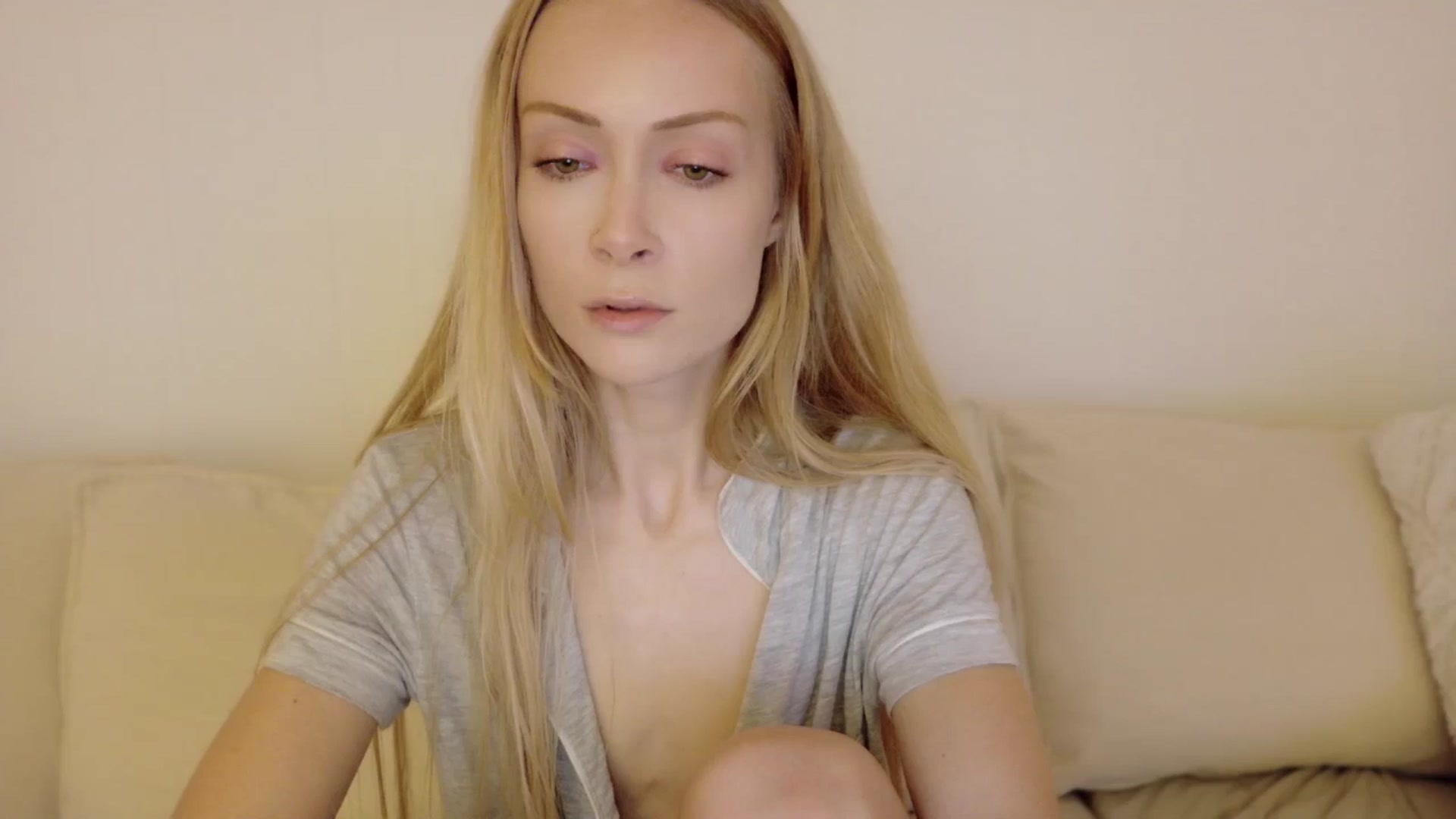 Gallery image thumbnail from xSadiexBlairx's myfreecams stream on, 08/03/2025, 03:38 image 10 of 20