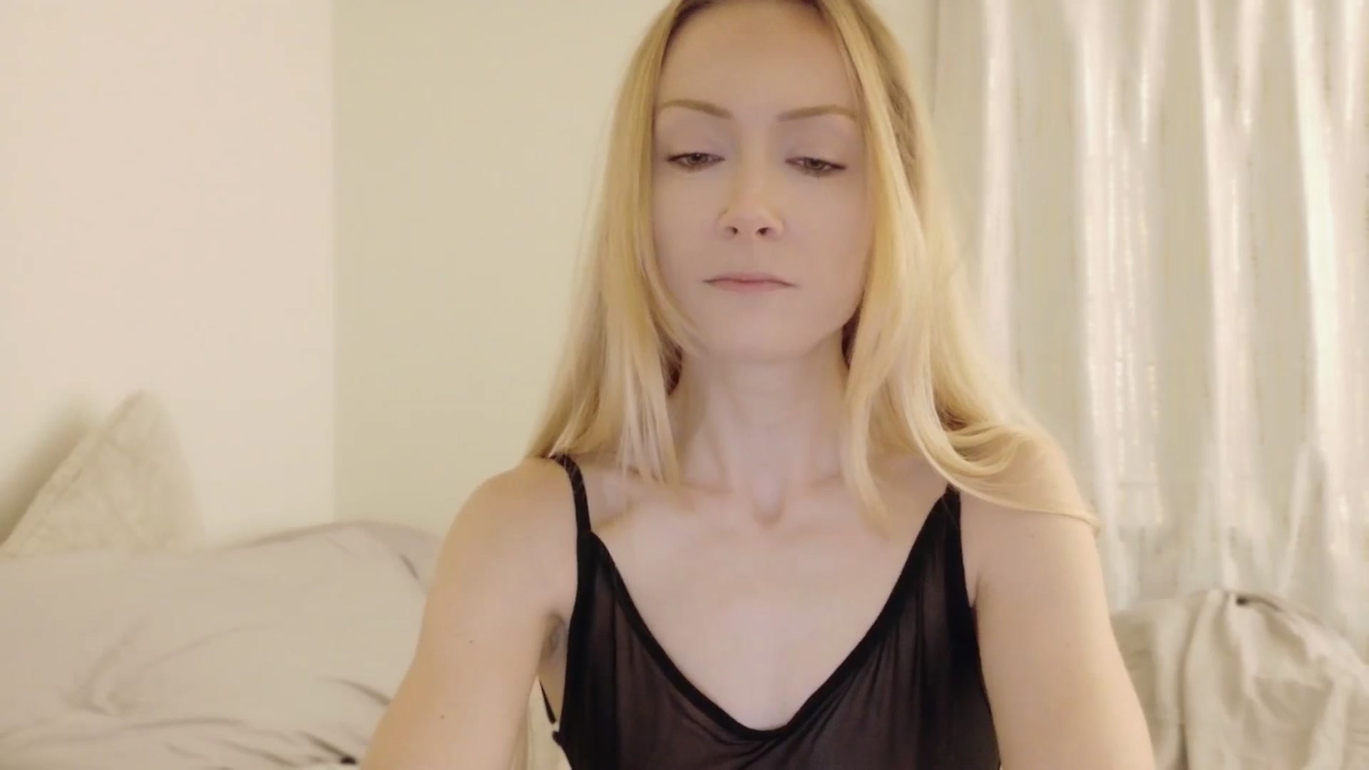 Gallery image thumbnail from xSadiexBlairx's myfreecams stream on, 08/08/2025, 04:59 image 8 of 20