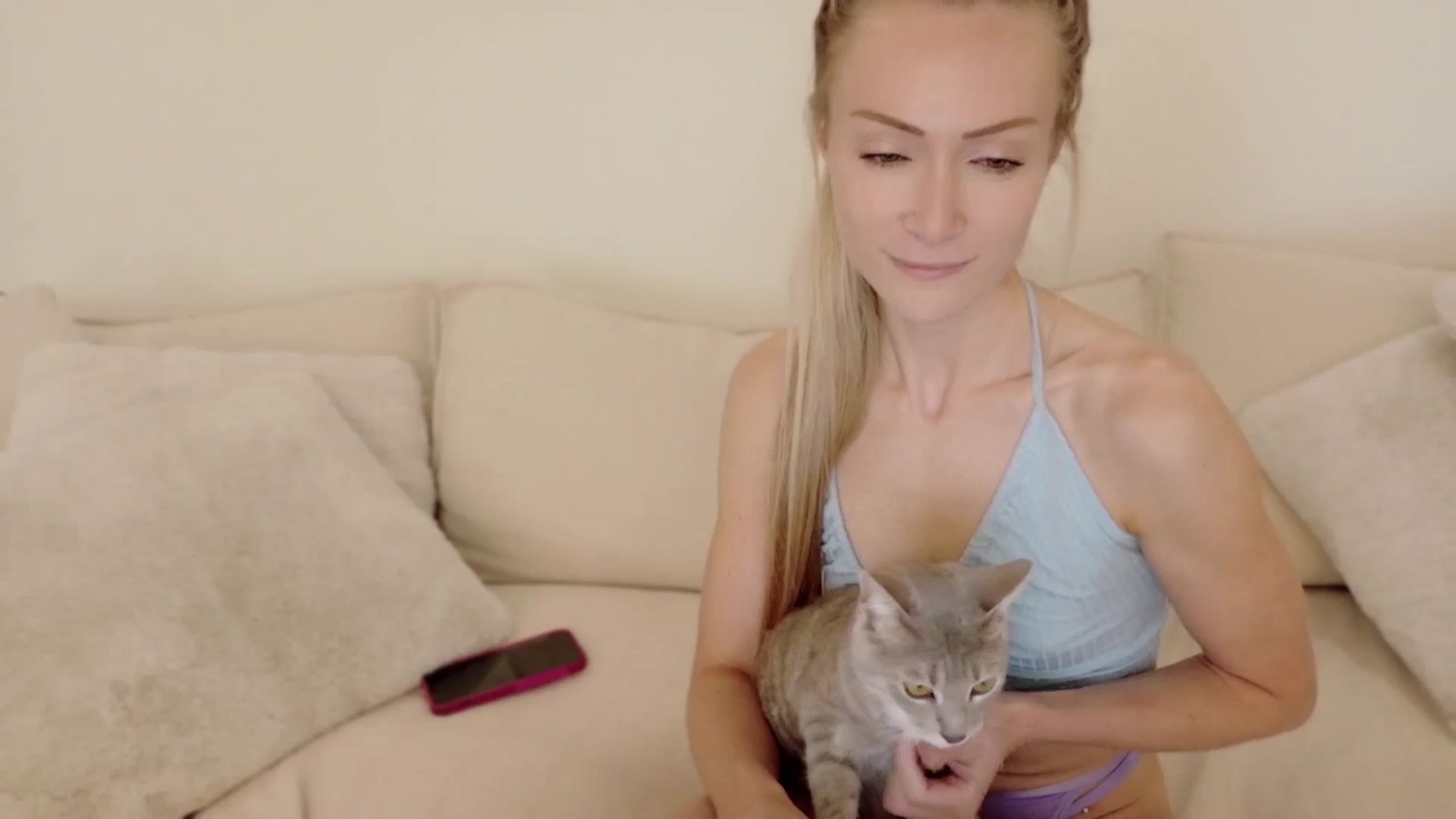 Gallery image thumbnail from xSadiexBlairx's myfreecams stream on, 08/16/2025, 20:25 image 10 of 20