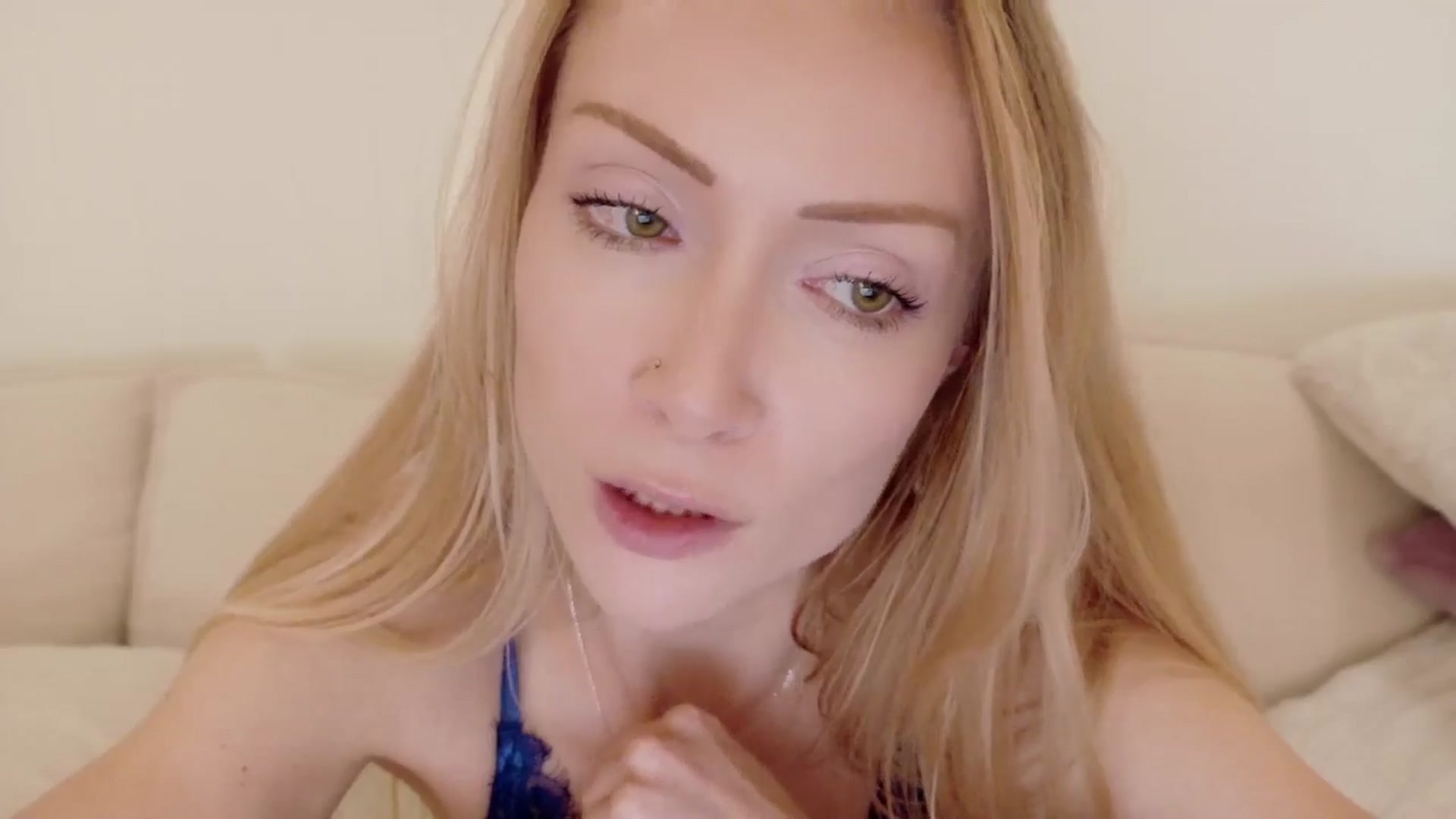 Gallery image thumbnail from xSadiexBlairx's myfreecams stream on, 08/22/2025, 20:53 image 2 of 20