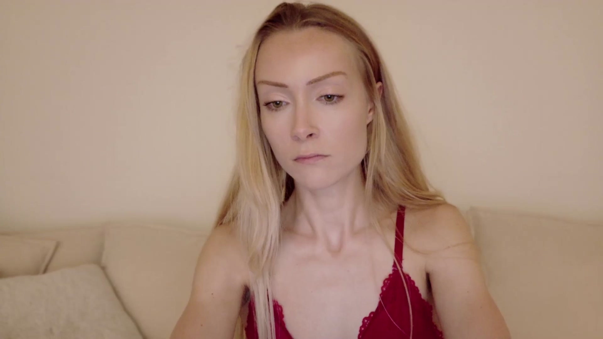Gallery image thumbnail from xSadiexBlairx's myfreecams stream on, 08/29/2025, 03:19 image 17 of 20