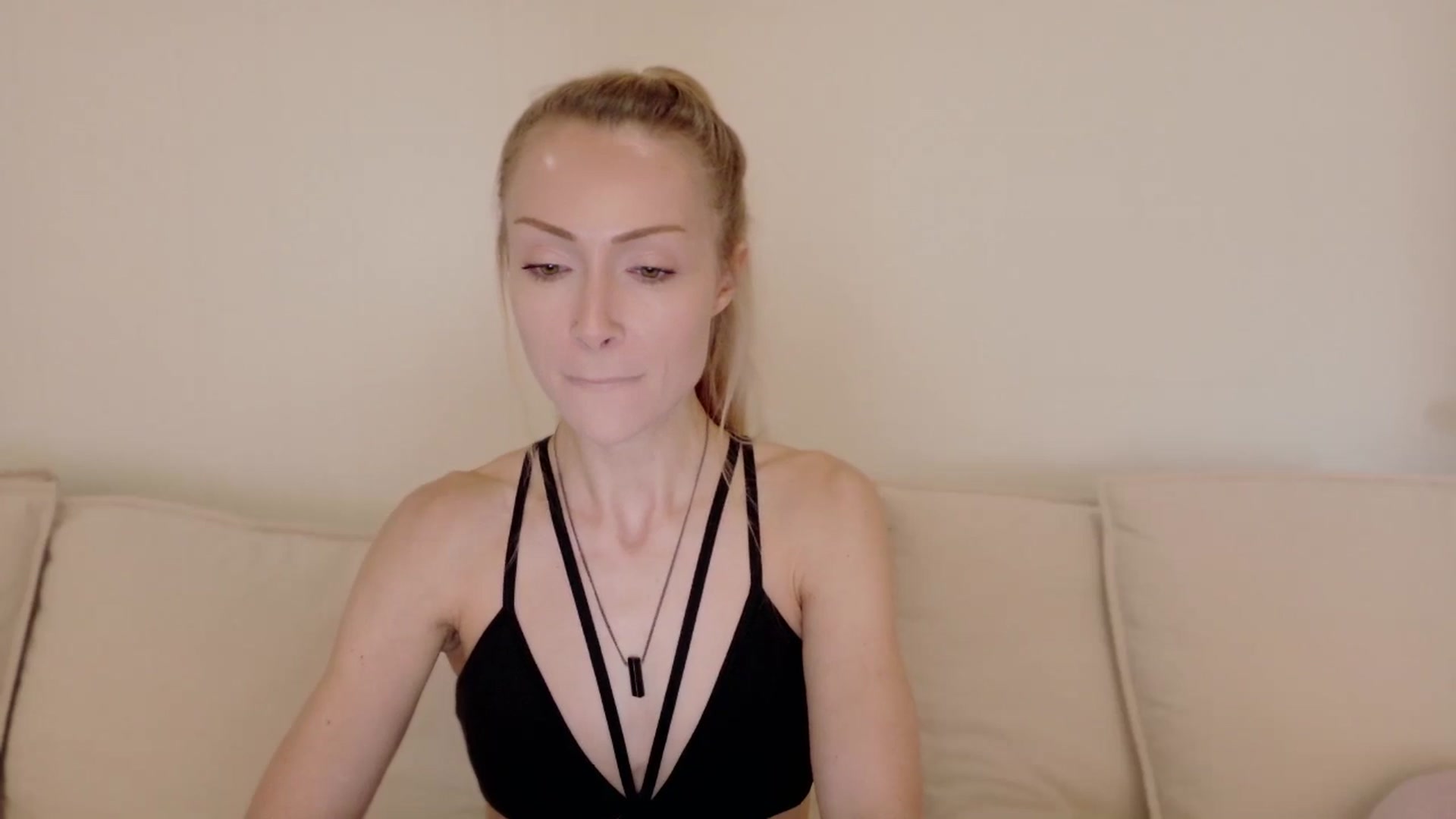 Gallery image thumbnail from xSadiexBlairx's myfreecams stream on, 09/03/2025, 19:30 image 8 of 20