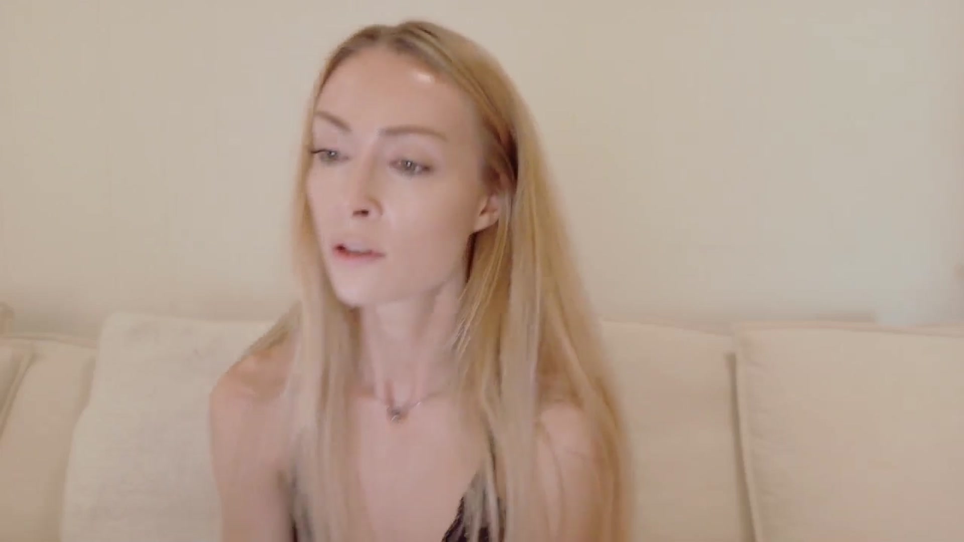 Gallery image thumbnail from xSadiexBlairx's myfreecams stream on, 09/05/2025, 18:52 image 7 of 20