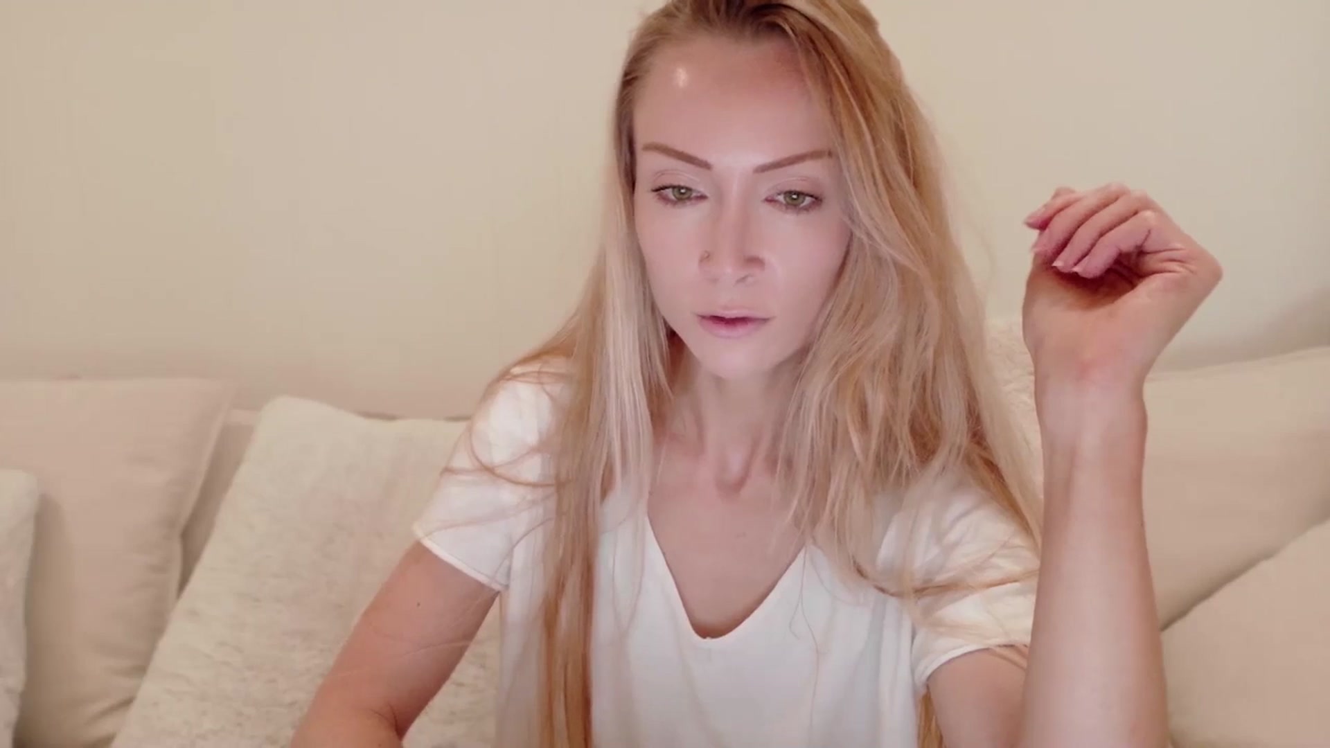 Gallery image thumbnail from xSadiexBlairx's myfreecams stream on, 09/11/2025, 17:57 image 15 of 20