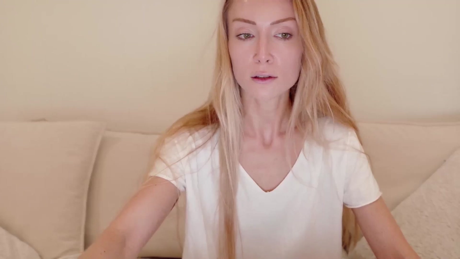 Gallery image thumbnail from xSadiexBlairx's myfreecams stream on, 09/11/2025, 20:39 image 9 of 20