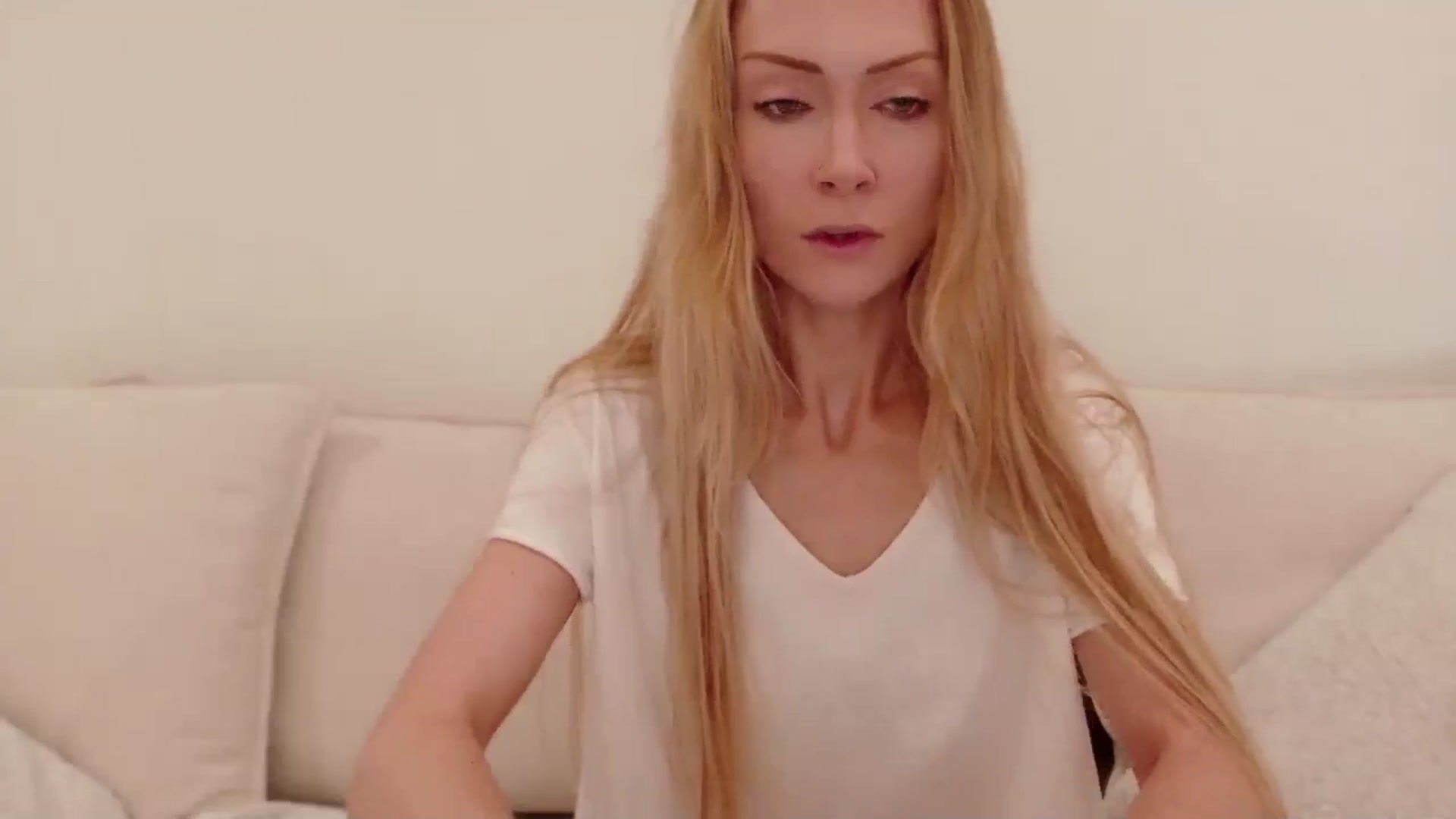 Gallery image thumbnail from xSadiexBlairx's myfreecams stream on, 09/11/2025, 20:39 image 5 of 20