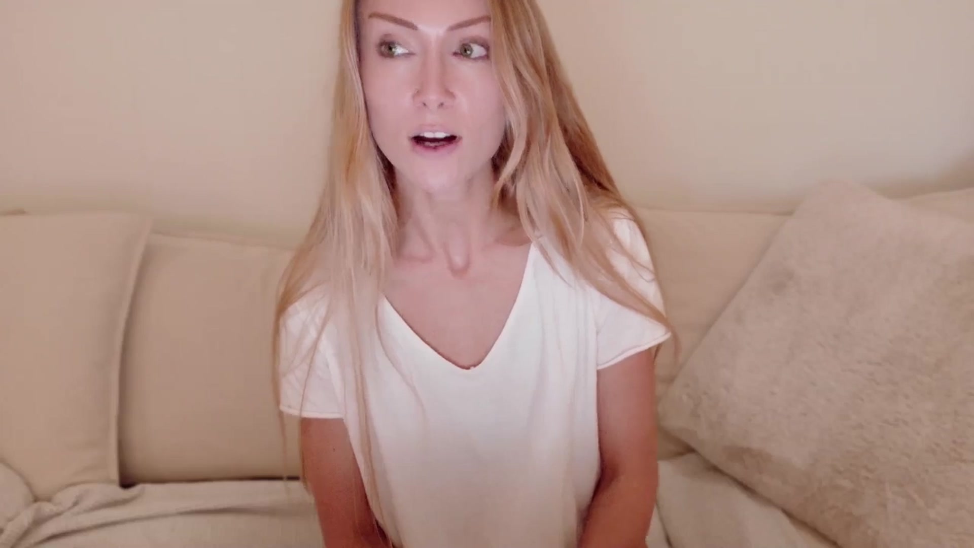 Gallery image thumbnail from xSadiexBlairx's myfreecams stream on, 09/11/2025, 21:17 image 7 of 20