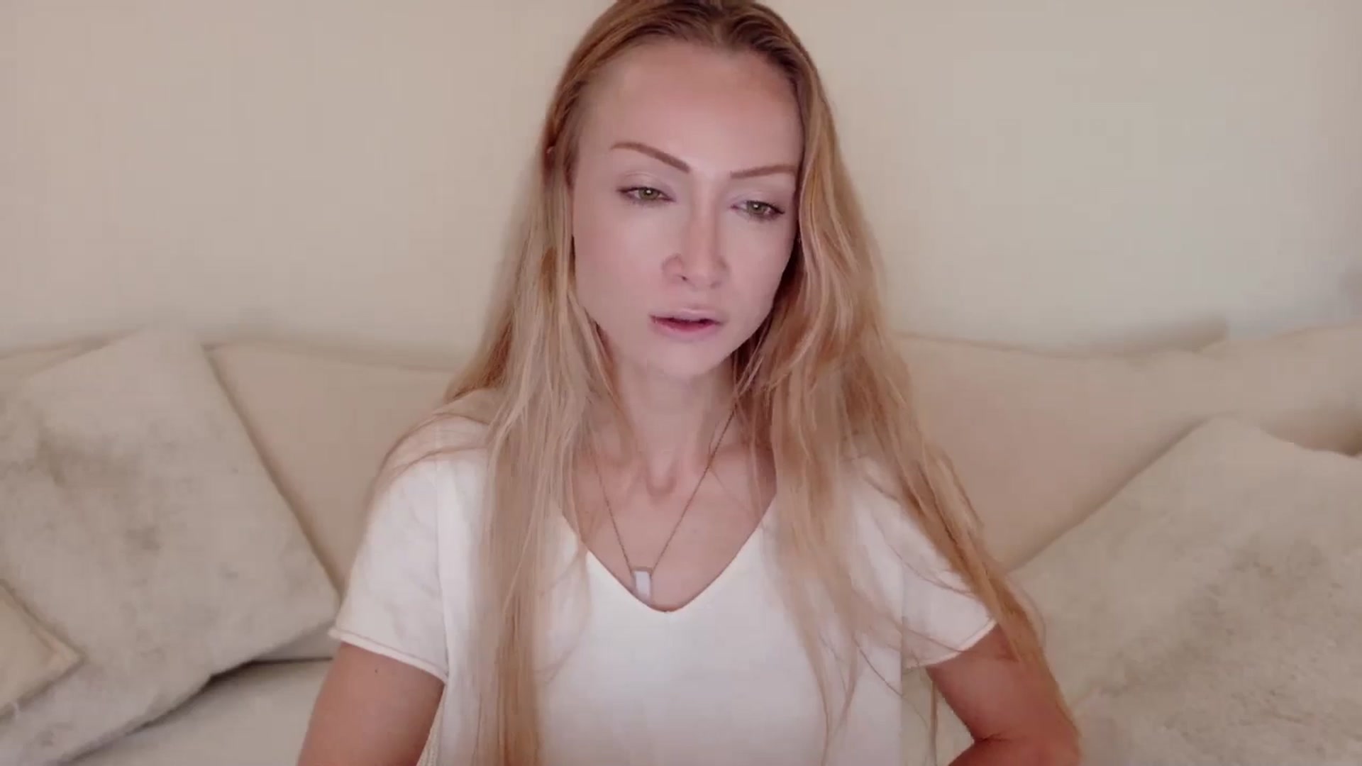 Gallery image thumbnail from xSadiexBlairx's myfreecams stream on, 09/15/2025, 20:52 image 8 of 20