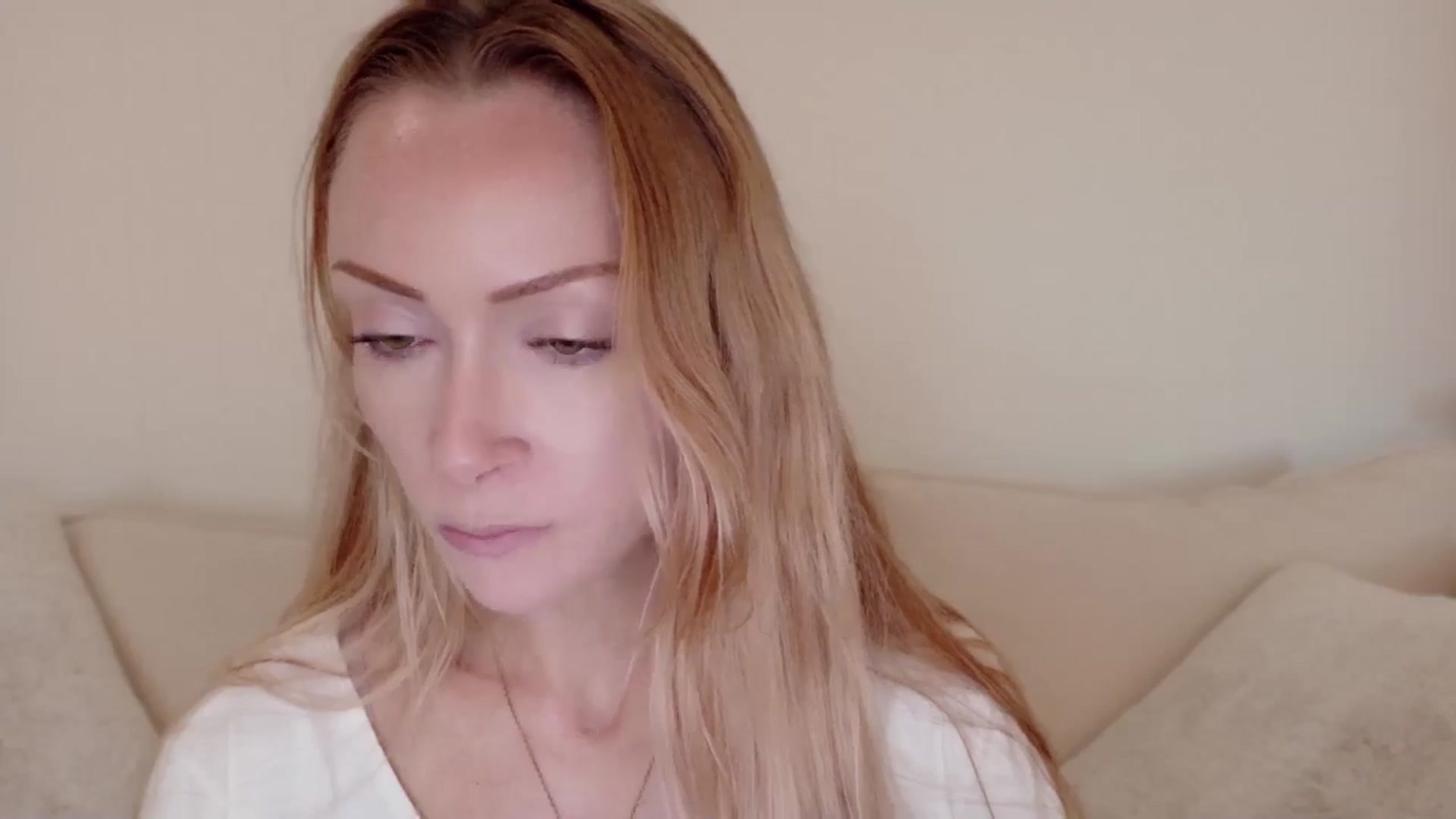 Gallery image thumbnail from xSadiexBlairx's myfreecams stream on, 09/15/2025, 20:52 image 11 of 20