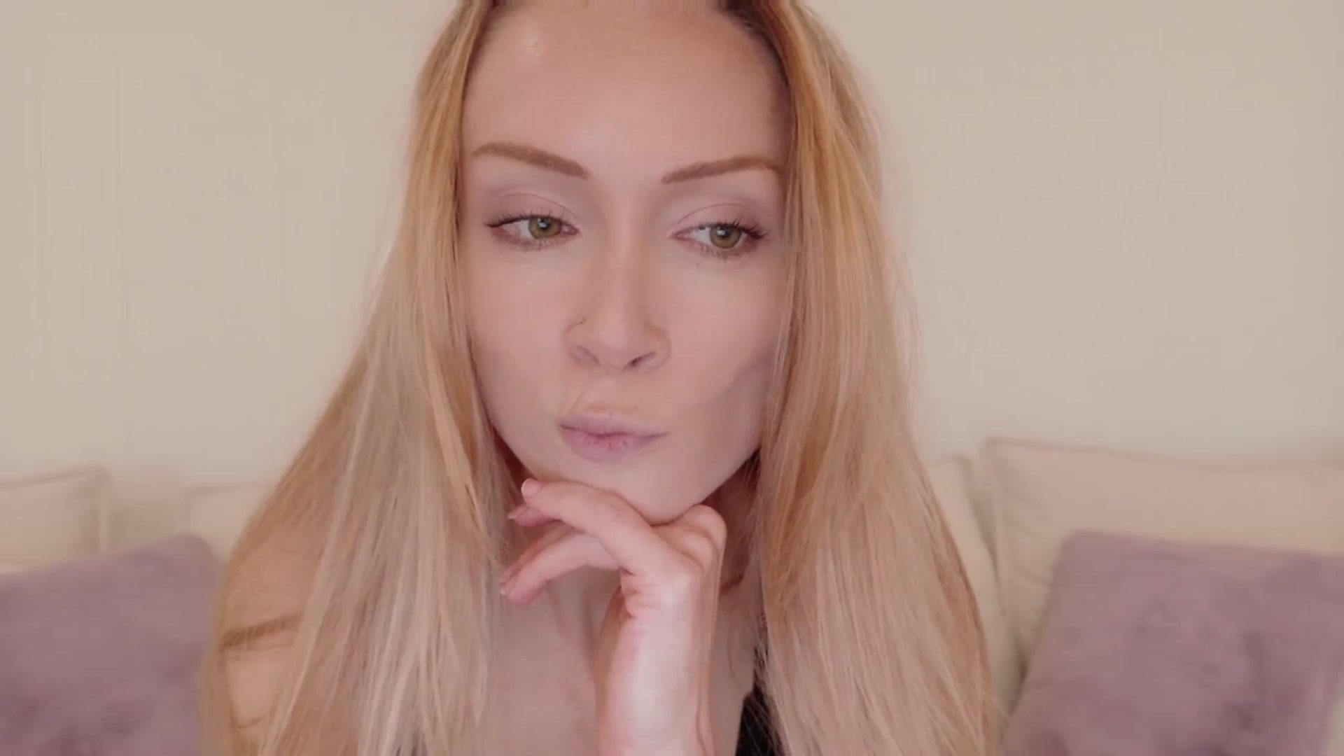 Gallery image thumbnail from xSadiexBlairx's myfreecams stream on, 09/23/2025, 20:05 image 20 of 20