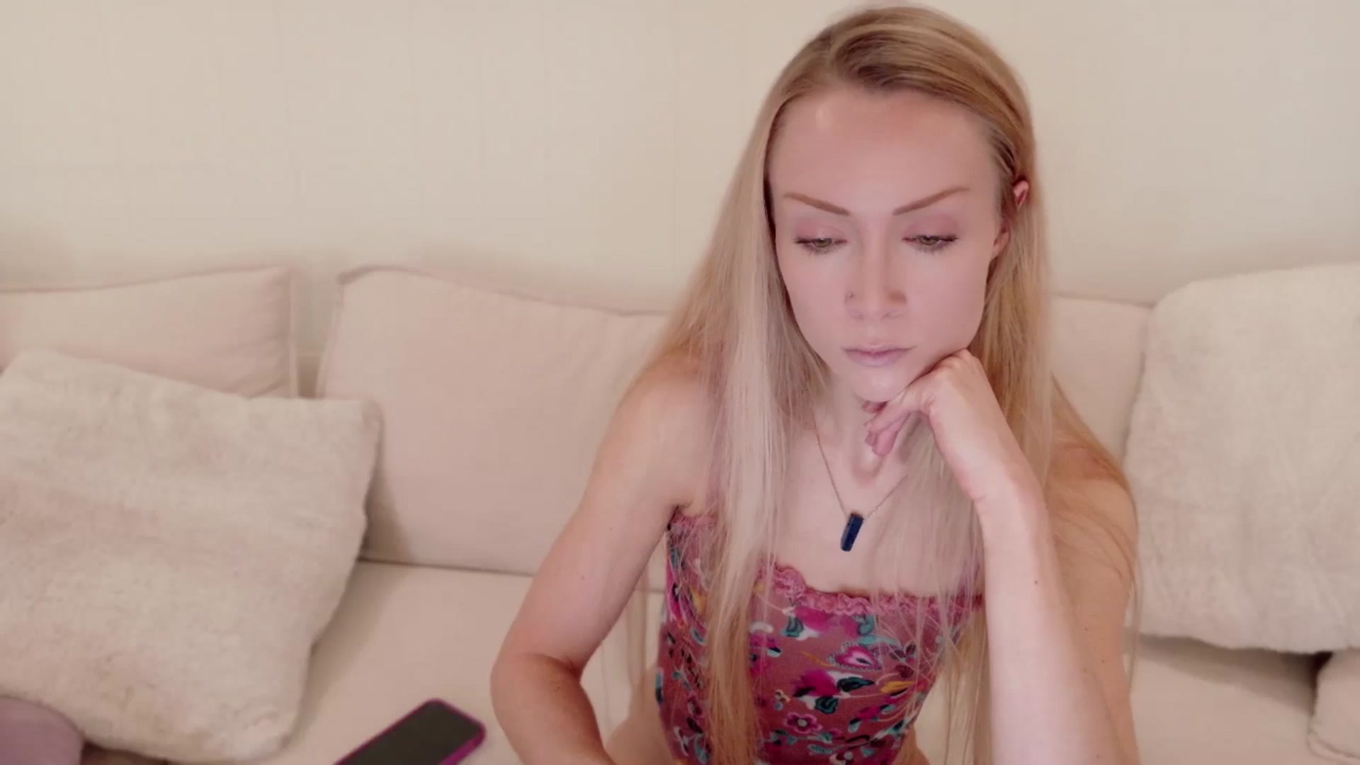 Gallery image thumbnail from xSadiexBlairx's myfreecams stream on, 09/24/2025, 16:50 image 7 of 20