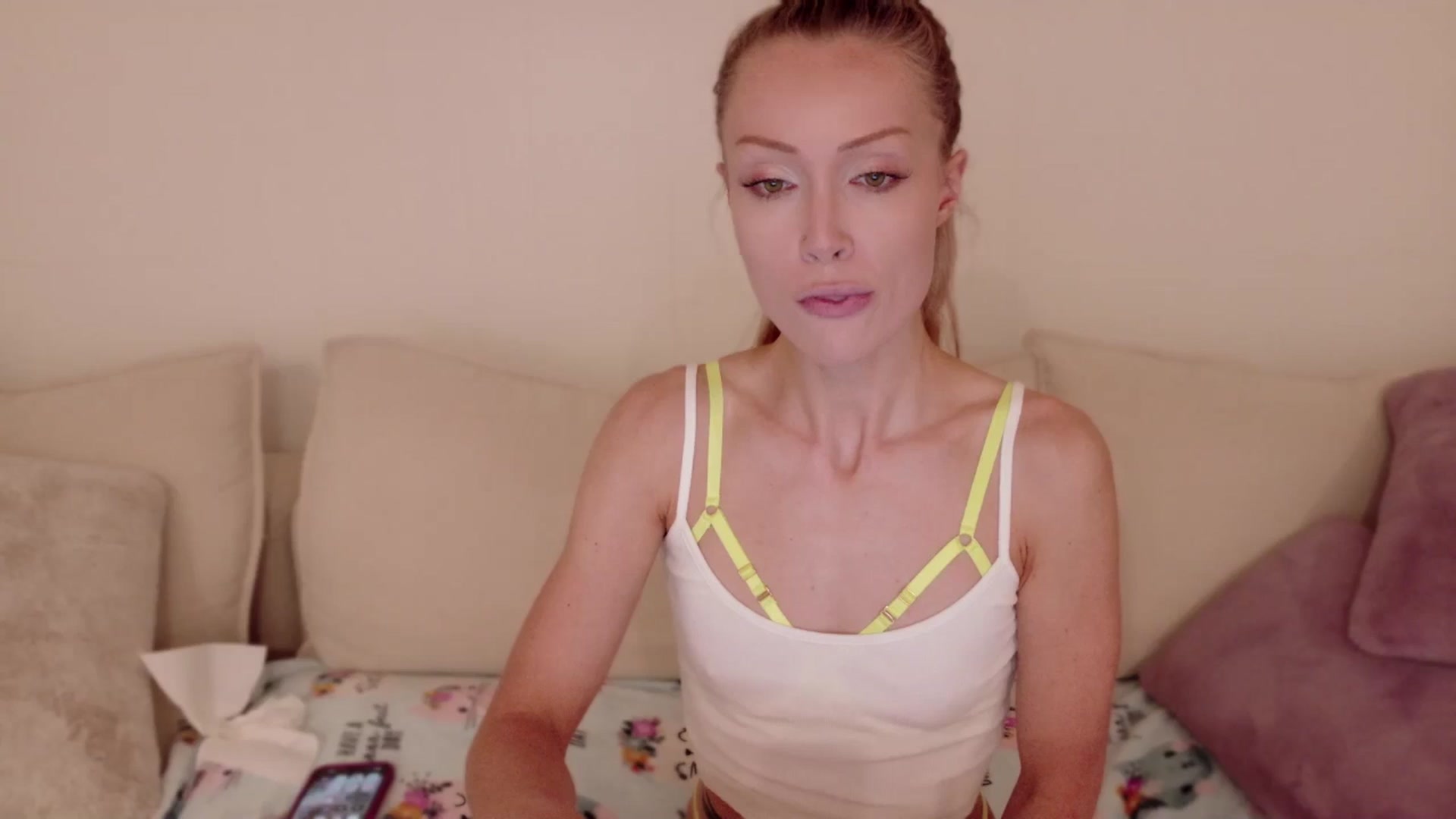 Gallery image thumbnail from xSadiexBlairx's myfreecams stream on, 09/28/2025, 24:15 image 1 of 20
